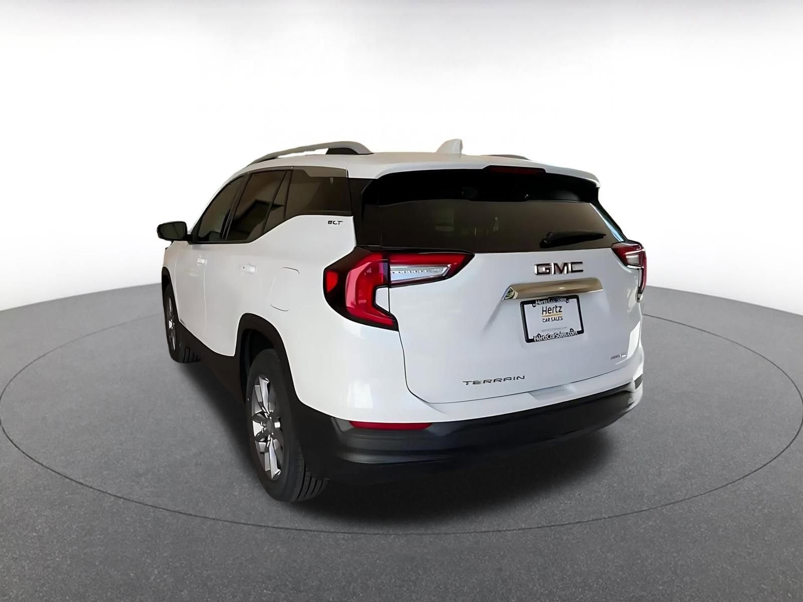 Thumbnail: 2024 GMC Terrain - 11