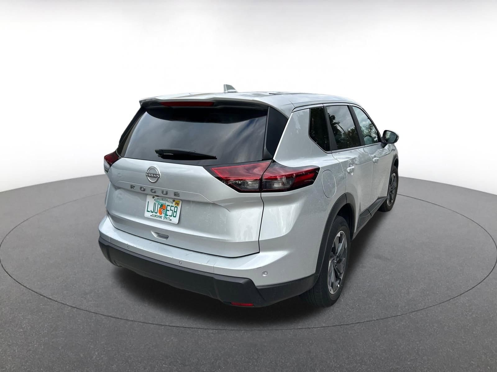 Thumbnail: 2025 Nissan Rogue - 8