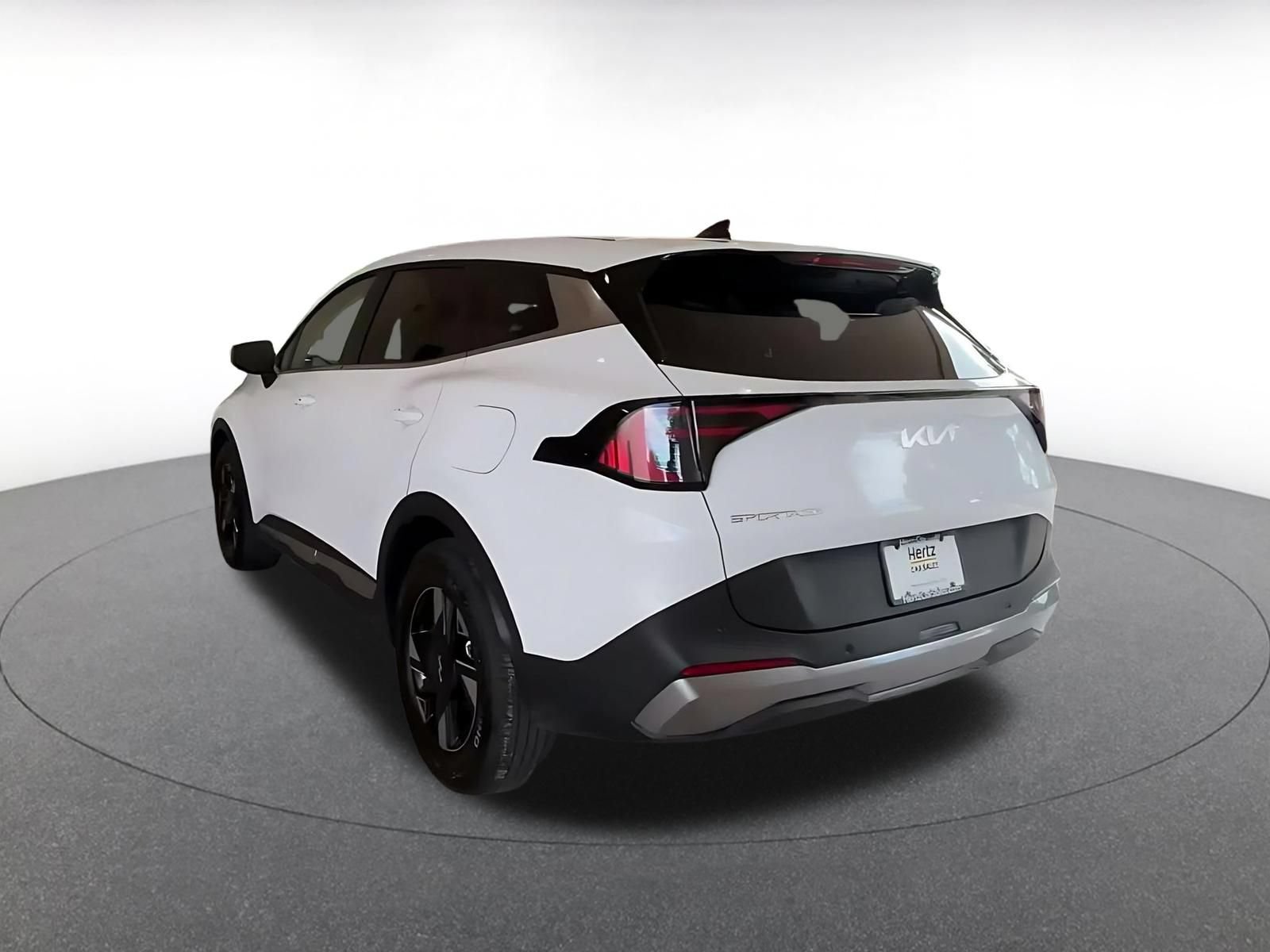 Thumbnail: 2026 Kia Sportage - 10