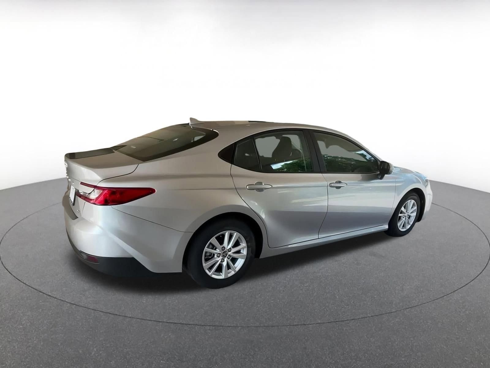 Thumbnail: 2025 Toyota Camry - 24