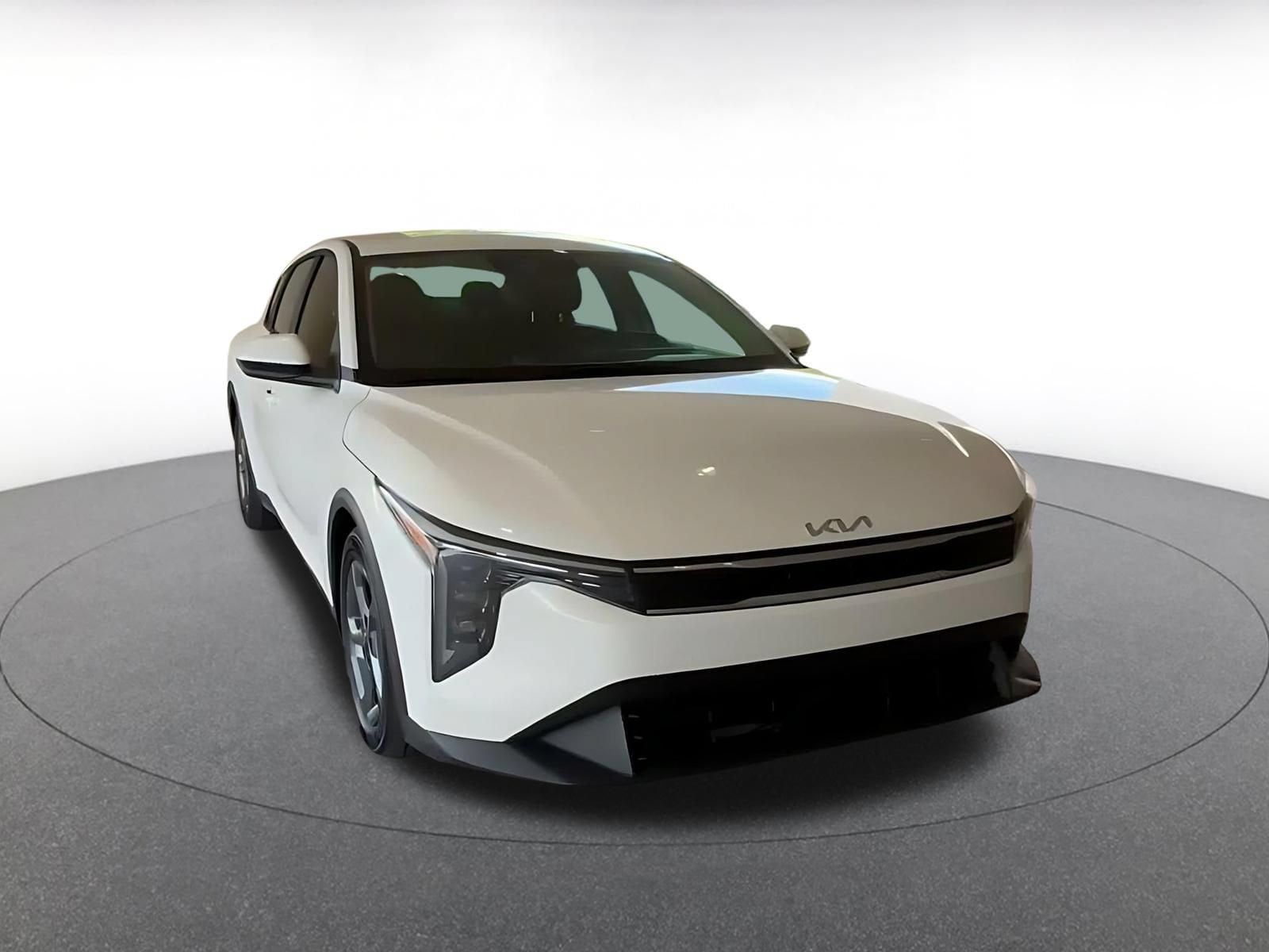 Thumbnail: 2025 Kia K4 - 3
