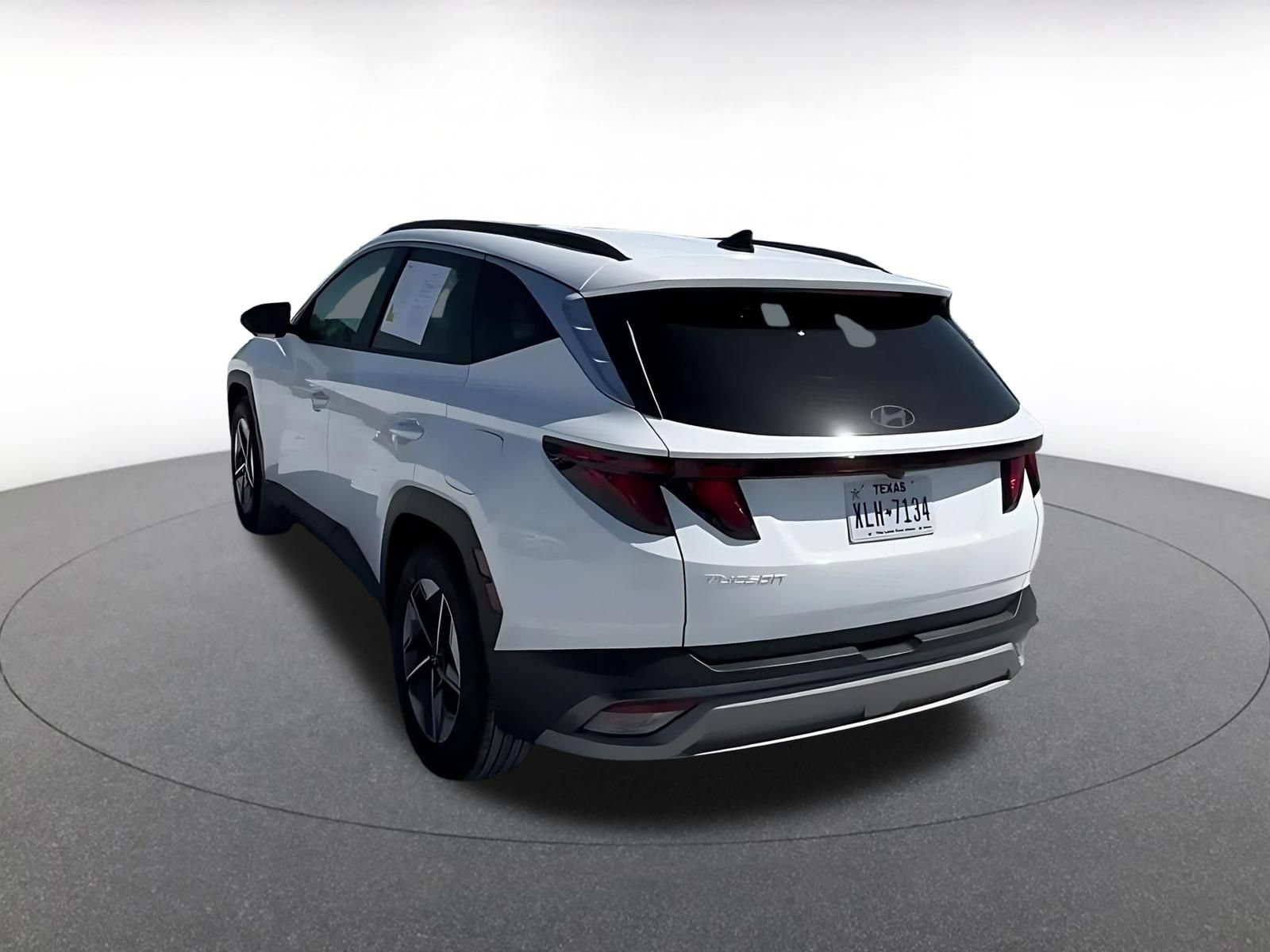 Thumbnail: 2026 Hyundai Tucson - 11