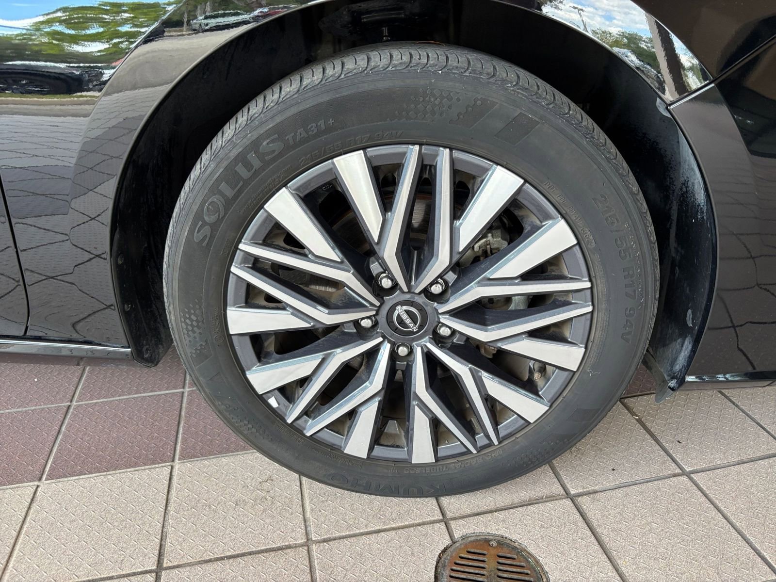 Thumbnail: 2025 Nissan Altima - 30