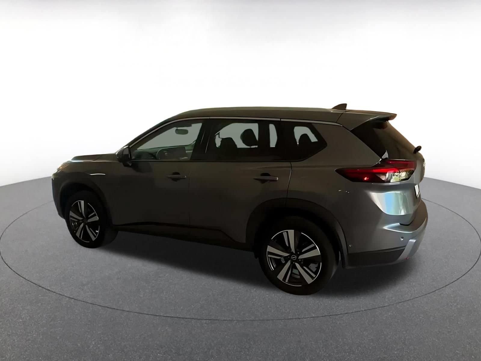 Thumbnail: 2026 Nissan Rogue - 10