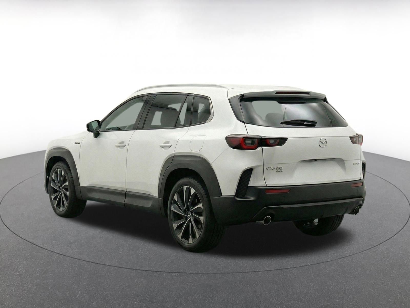Thumbnail: 2025 Mazda CX-50 - 8