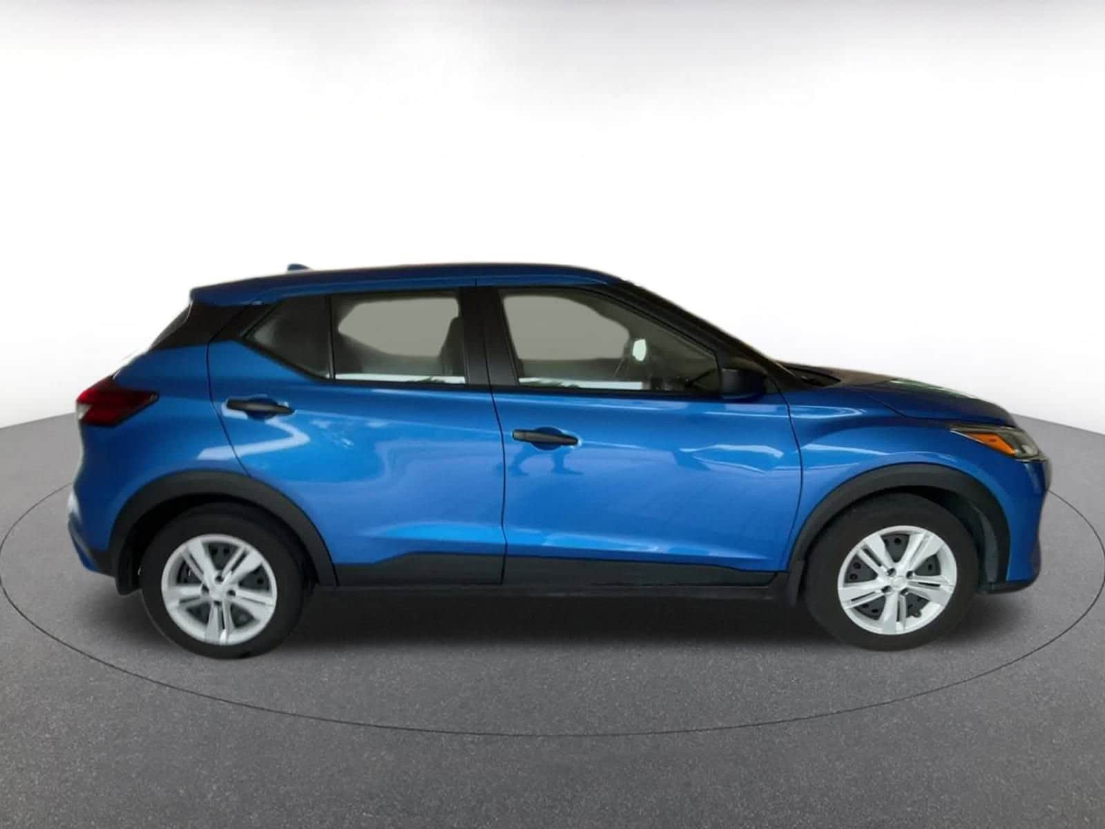 Thumbnail: 2024 Nissan Kicks - 16