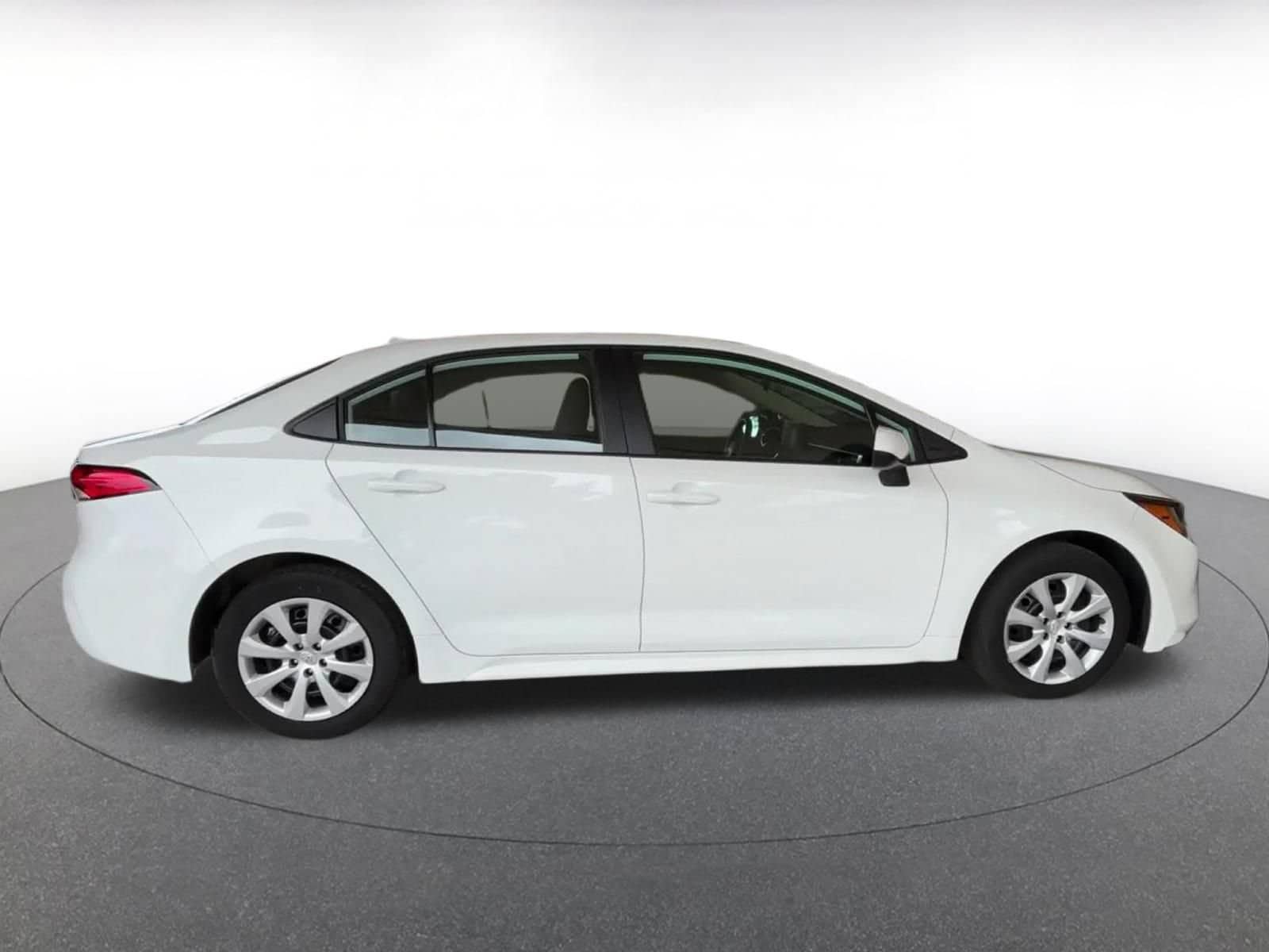 Thumbnail: 2025 Toyota Corolla - 12