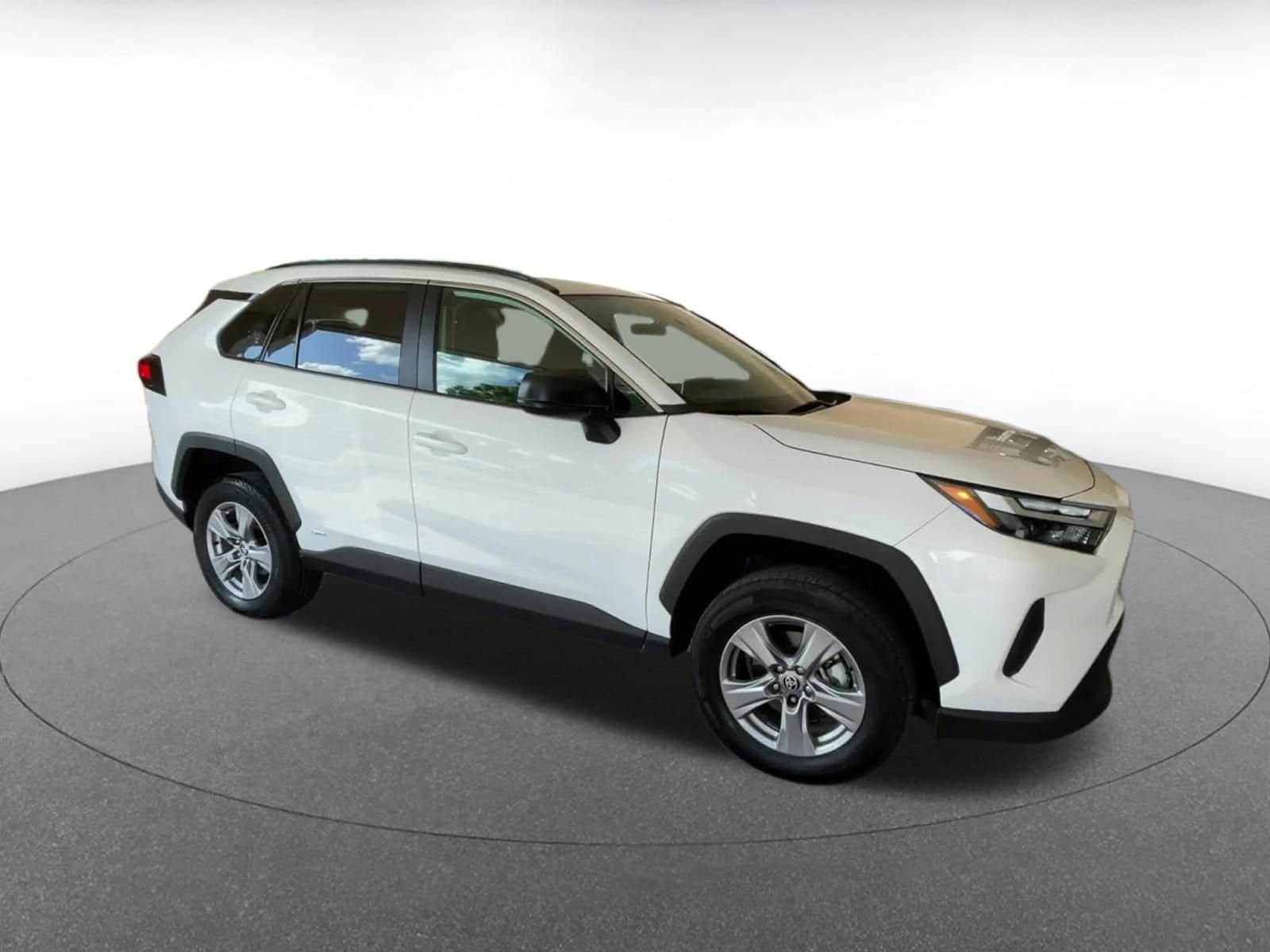 Thumbnail: 2025 Toyota RAV4 - 2