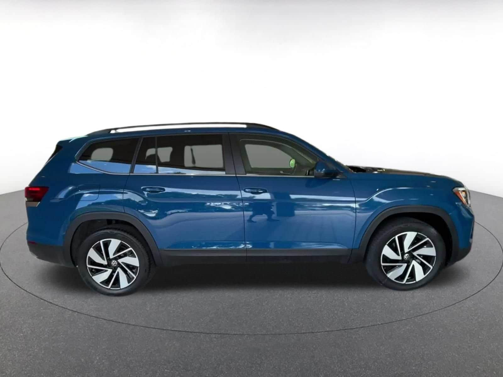 Thumbnail: 2026 Volkswagen Atlas - 15