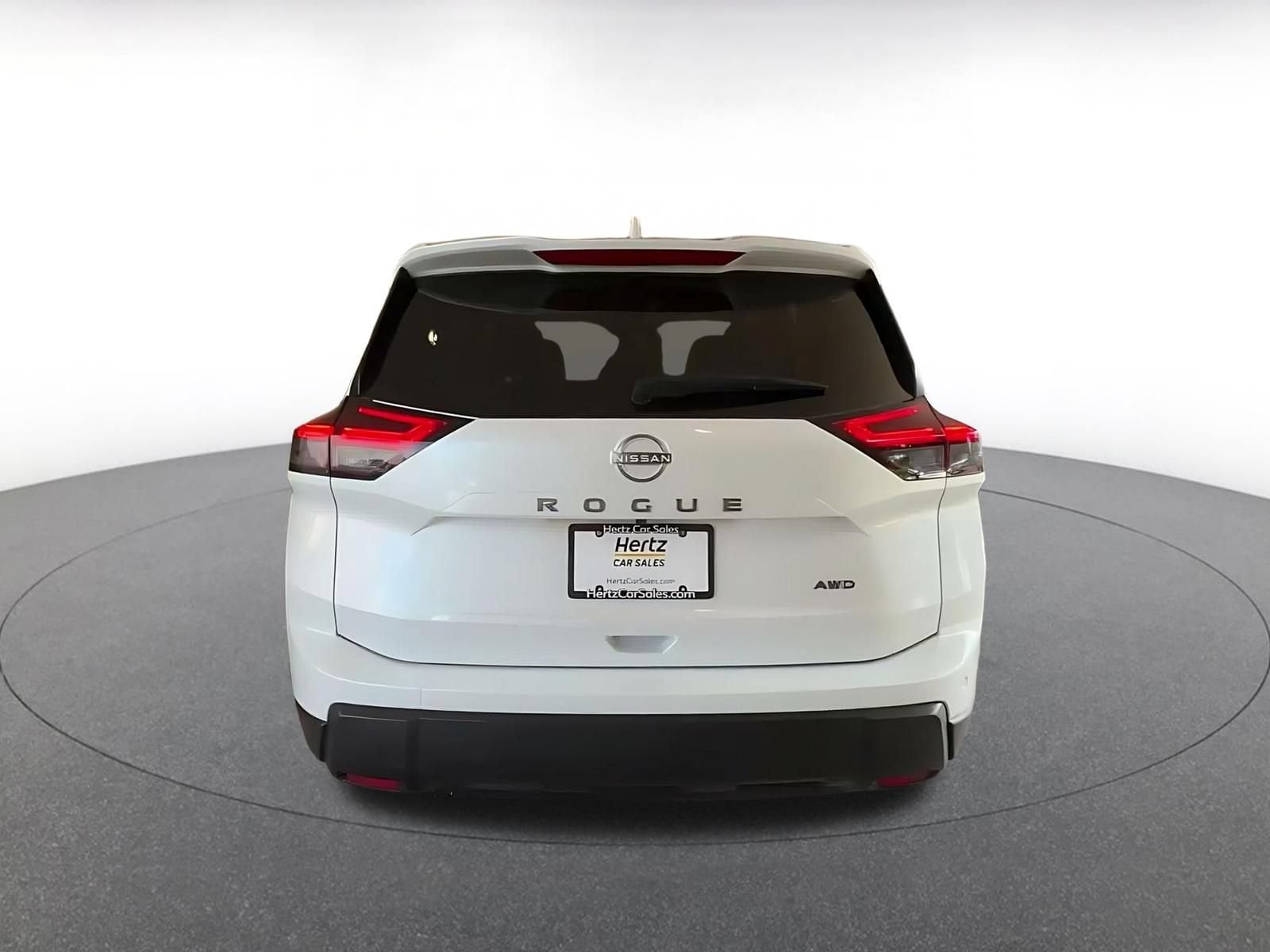 Thumbnail: 2025 Nissan Rogue - 12