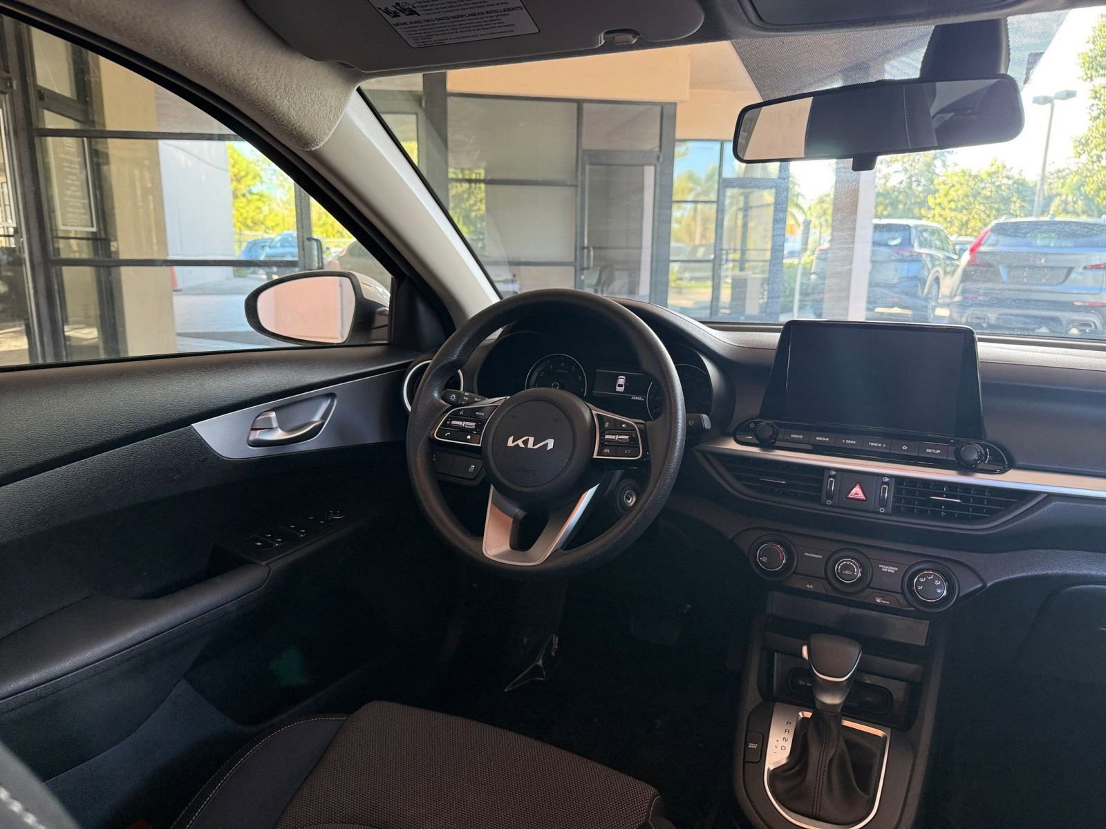 Thumbnail: 2024 Kia Forte - 28