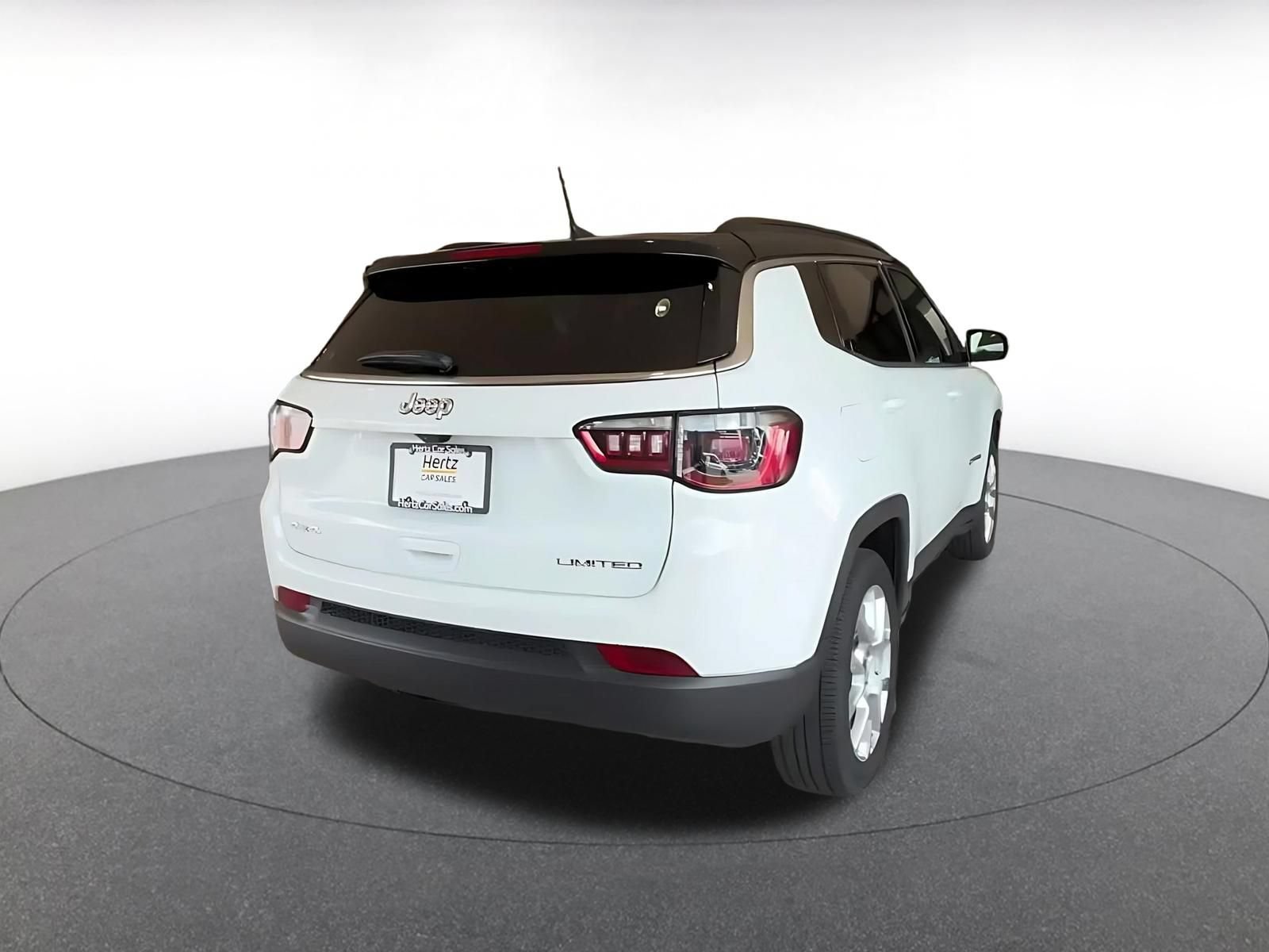 Thumbnail: 2025 Jeep Compass - 14