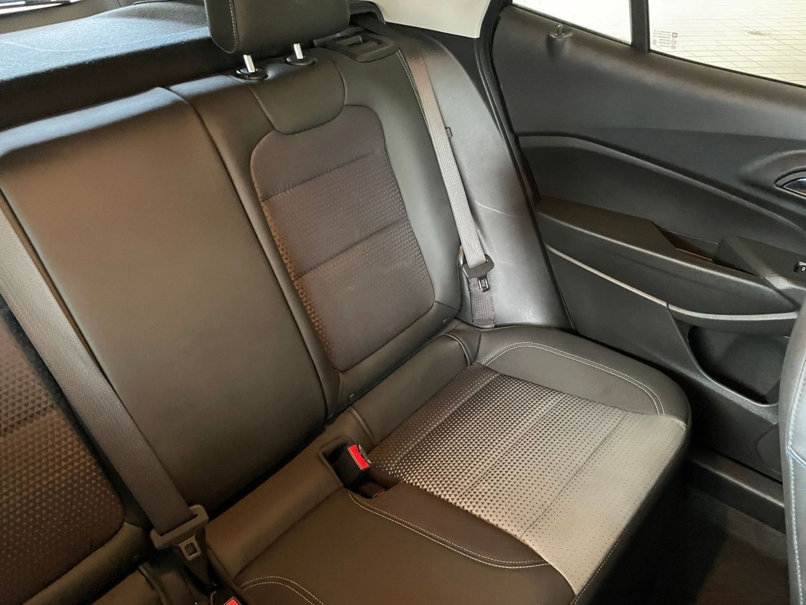 Thumbnail: 2025 Chevrolet Trax - 35