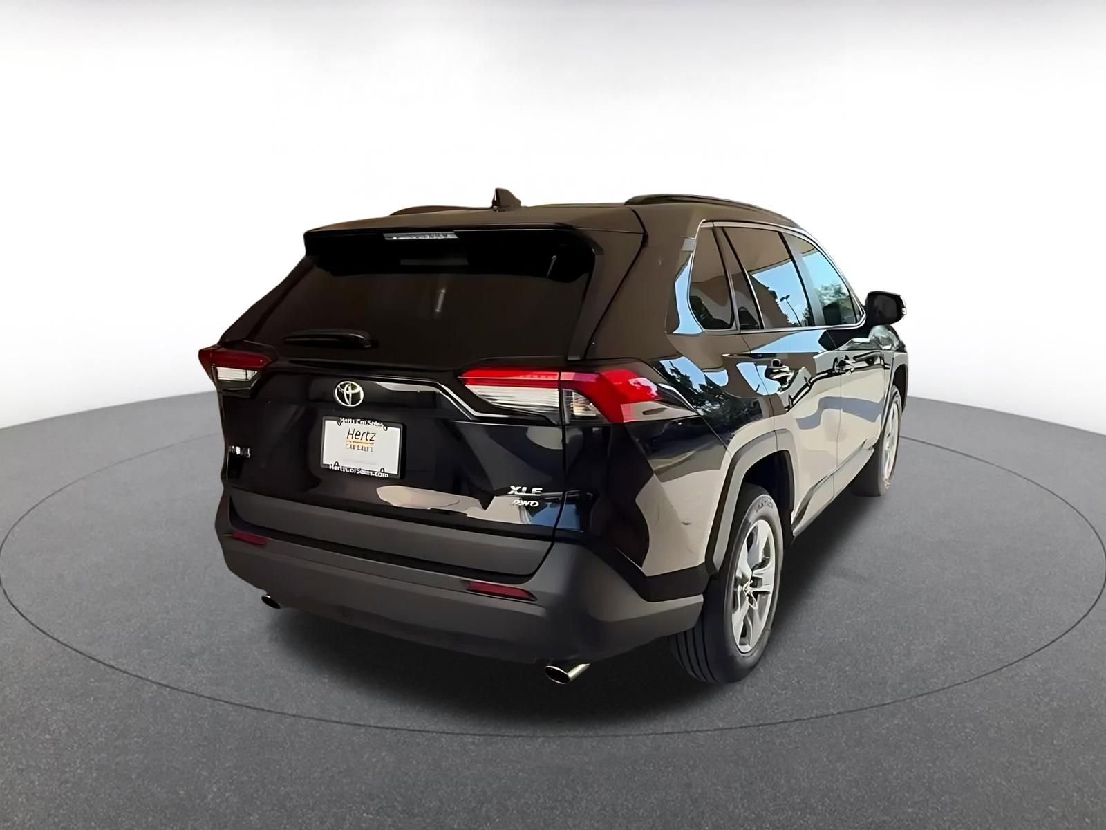 Thumbnail: 2025 Toyota RAV4 - 14