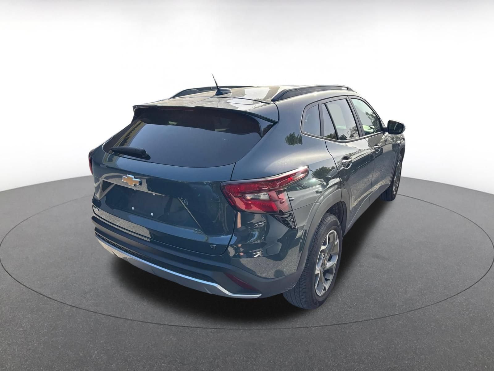 Thumbnail: 2025 Chevrolet Trax - 8
