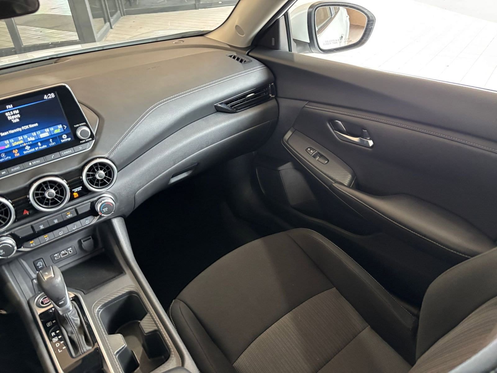 Thumbnail: 2025 Nissan Sentra - 33
