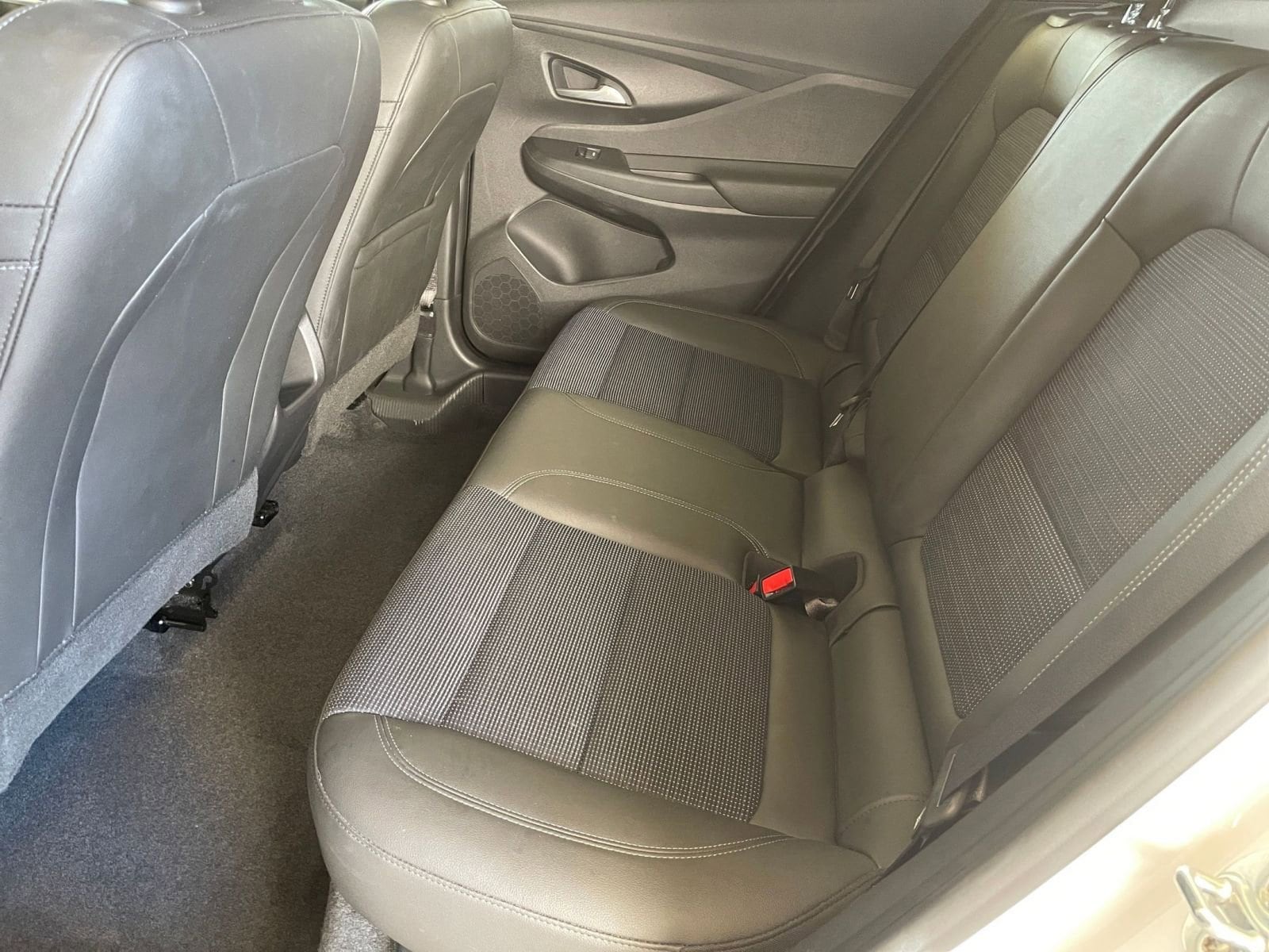 Thumbnail: 2025 Buick Envista - 23