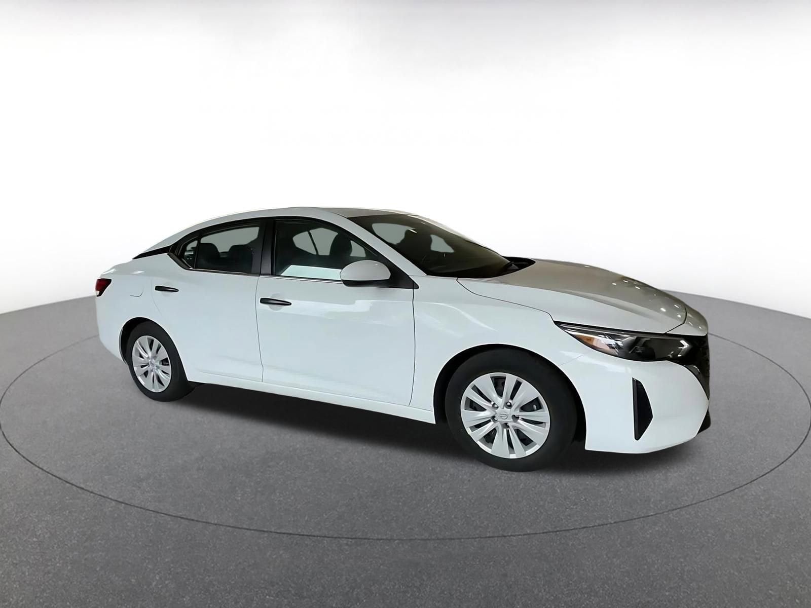 Thumbnail: 2025 Nissan Sentra - 2