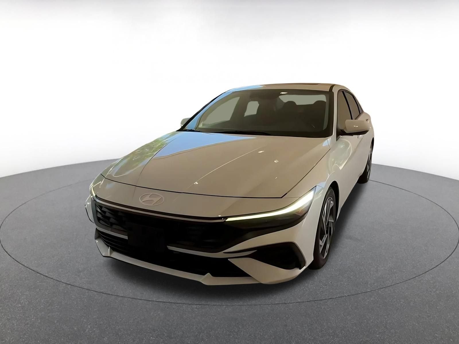 Thumbnail: 2025 Hyundai Elantra - 6