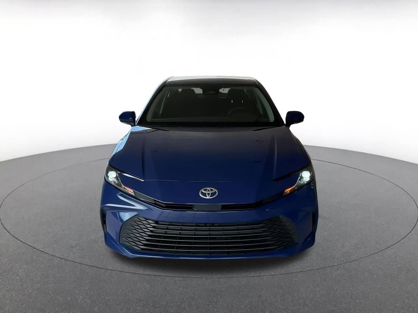 Thumbnail: 2025 Toyota Camry - 4