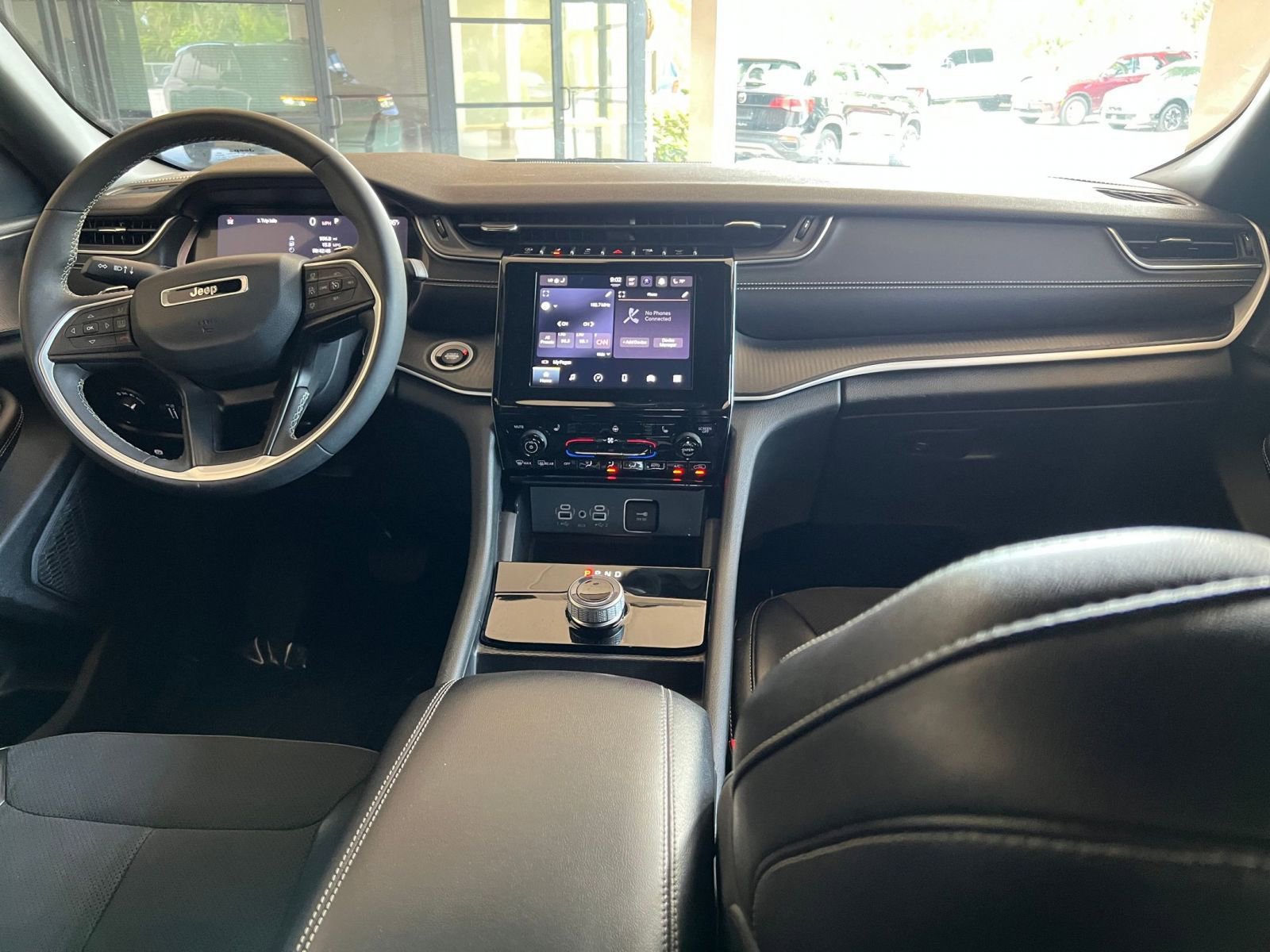 Thumbnail: 2023 Jeep Grand Cherokee - 27