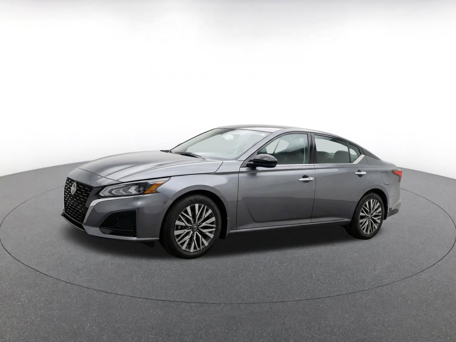 Thumbnail: 2025 Nissan Altima - 7