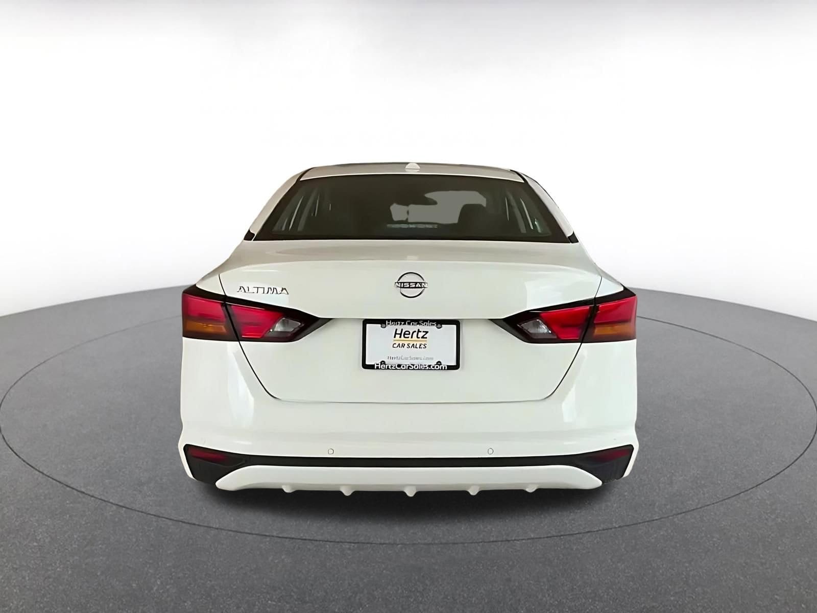 Thumbnail: 2025 Nissan Altima - 12