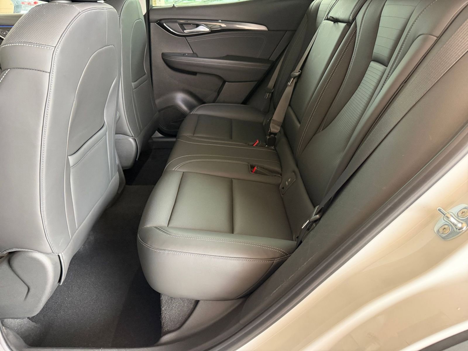 Thumbnail: 2024 Buick Envision - 28