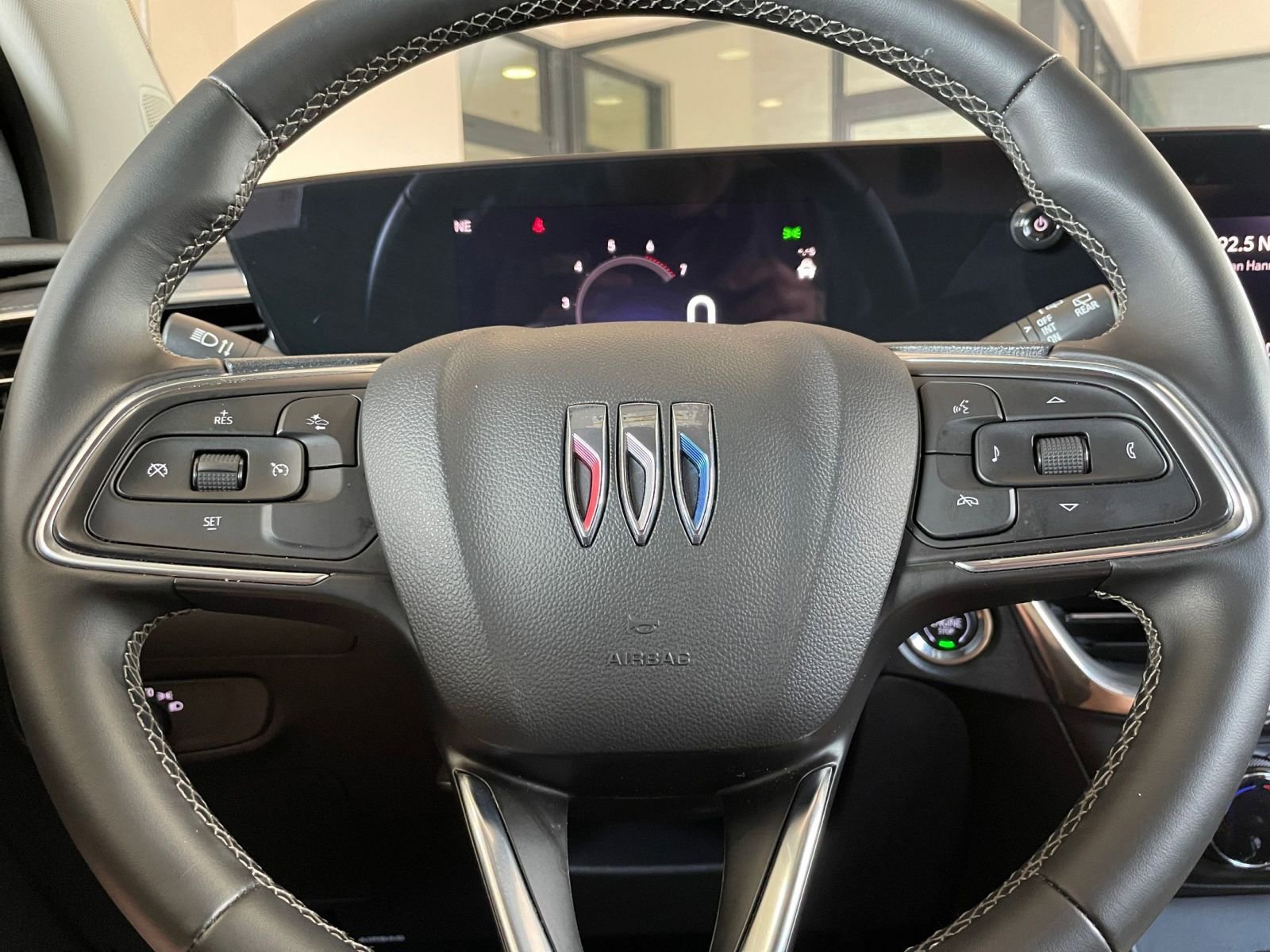 Thumbnail: 2025 Buick Encore GX - 27