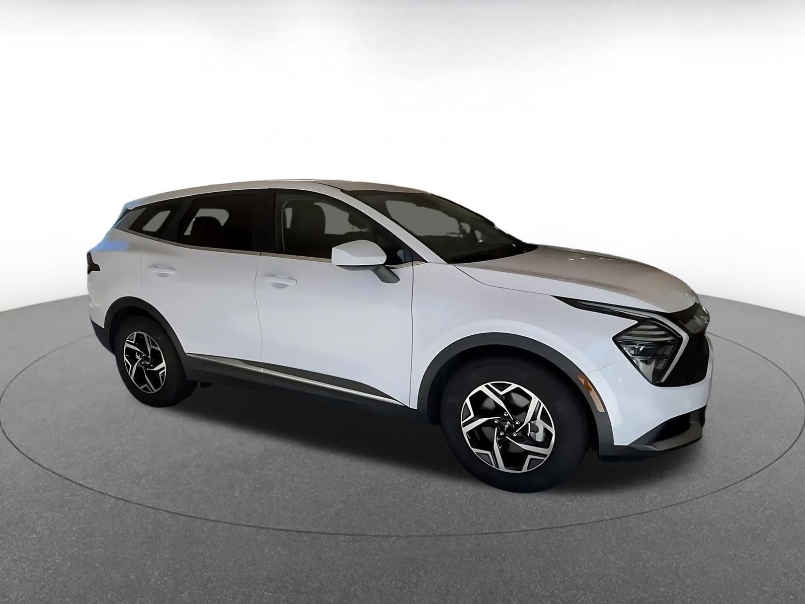 Thumbnail: 2025 Kia Sportage - 2