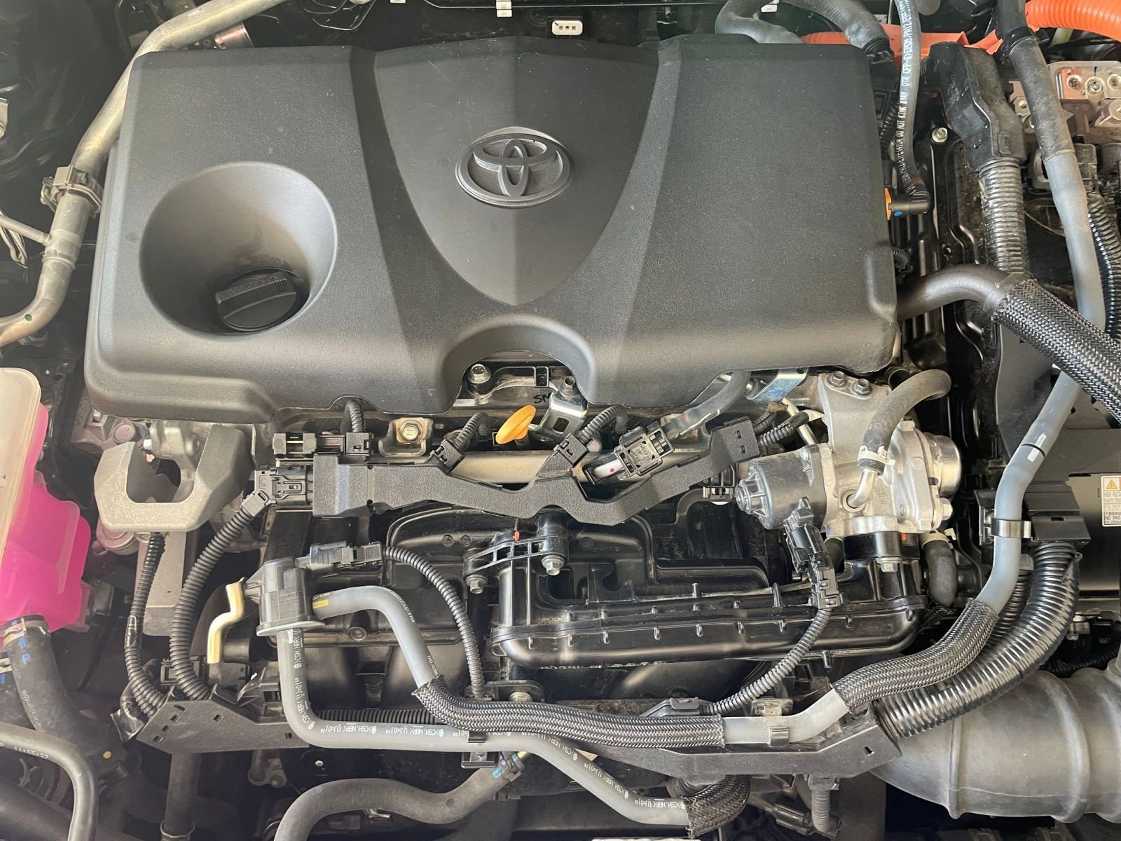 Thumbnail: 2025 Toyota RAV4 - 31