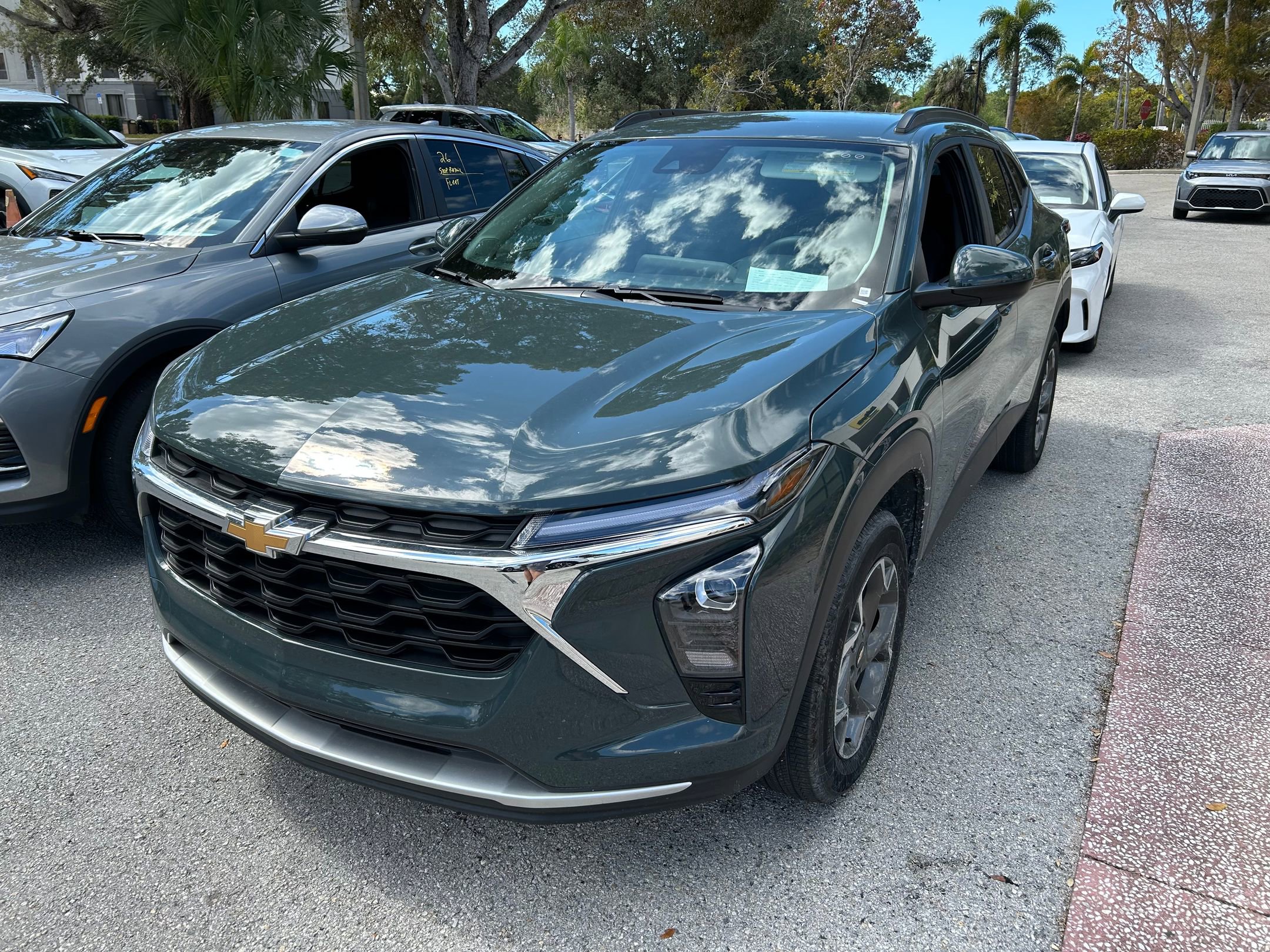 Thumbnail: 2025 Chevrolet Trax - 16