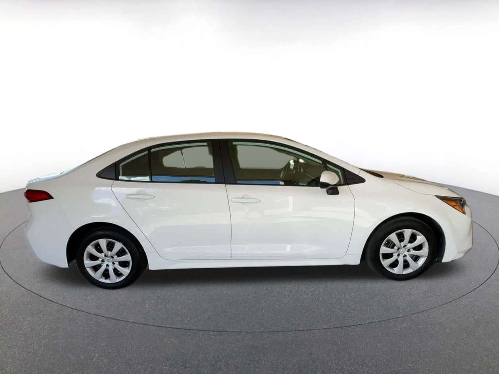 Thumbnail: 2025 Toyota Corolla - 16