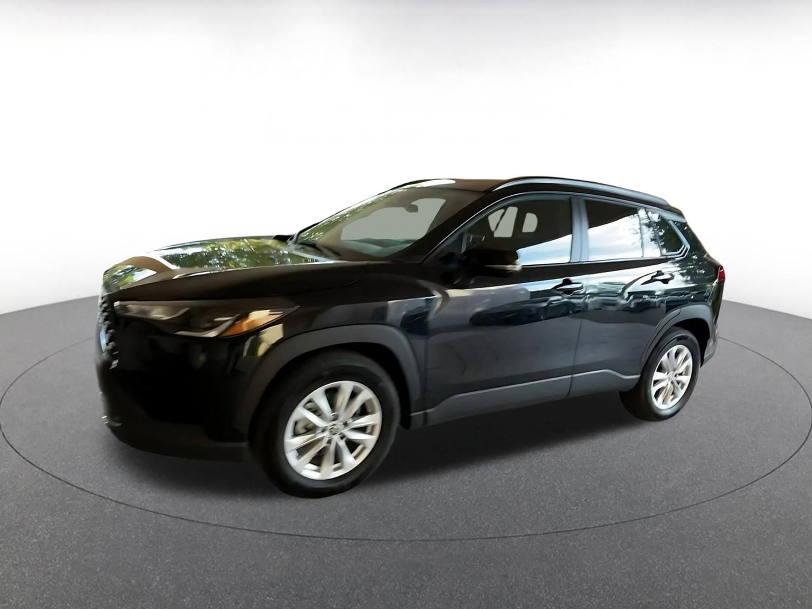 Thumbnail: 2025 Toyota Corolla Cross - 8