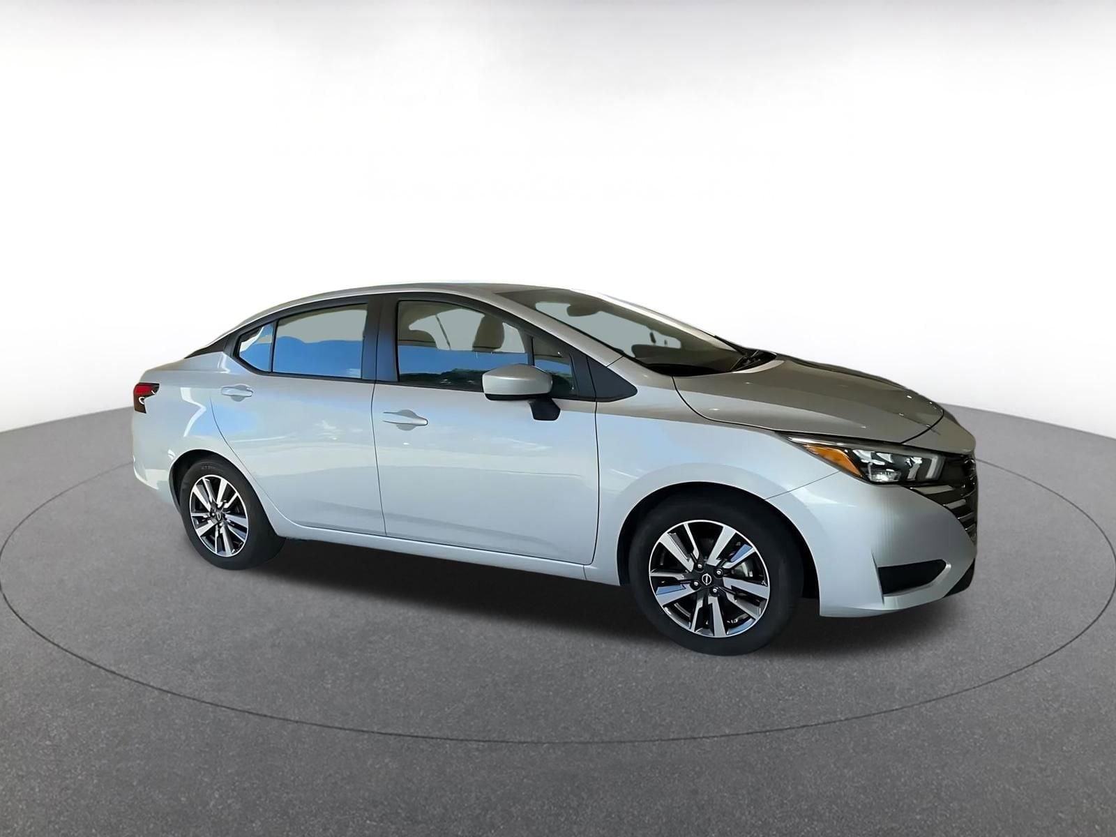 Thumbnail: 2025 Nissan Versa - 2