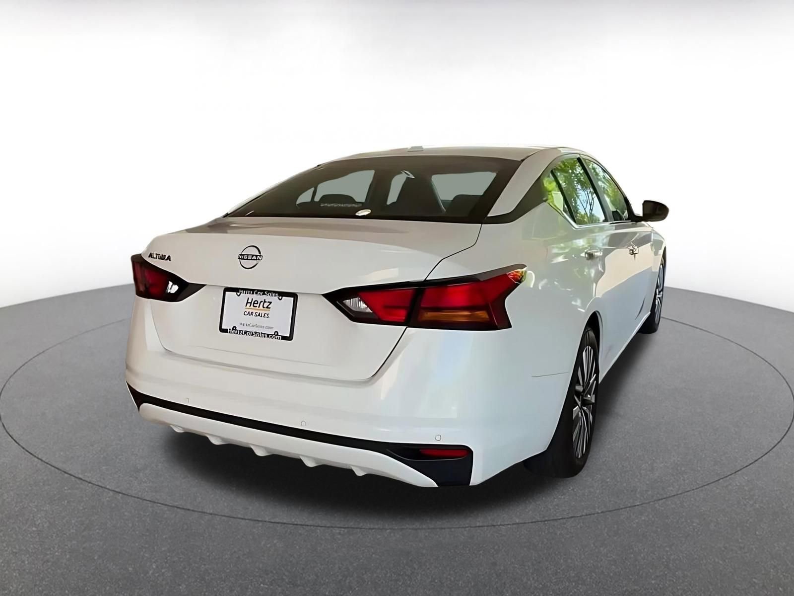 Thumbnail: 2025 Nissan Altima - 15
