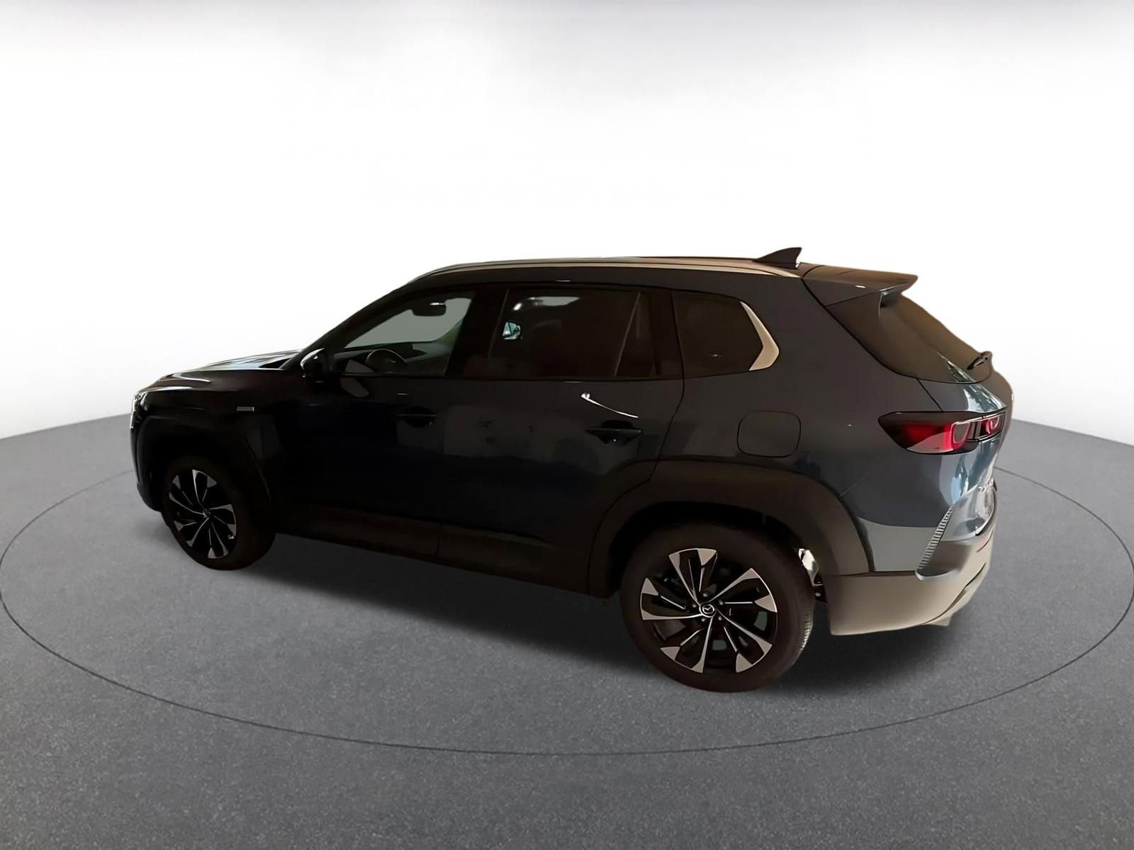 Thumbnail: 2025 Mazda CX-50 - 10