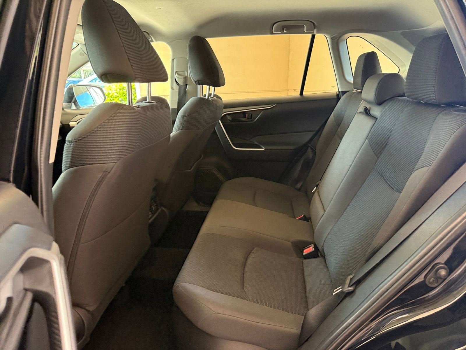 Thumbnail: 2025 Toyota RAV4 - 31