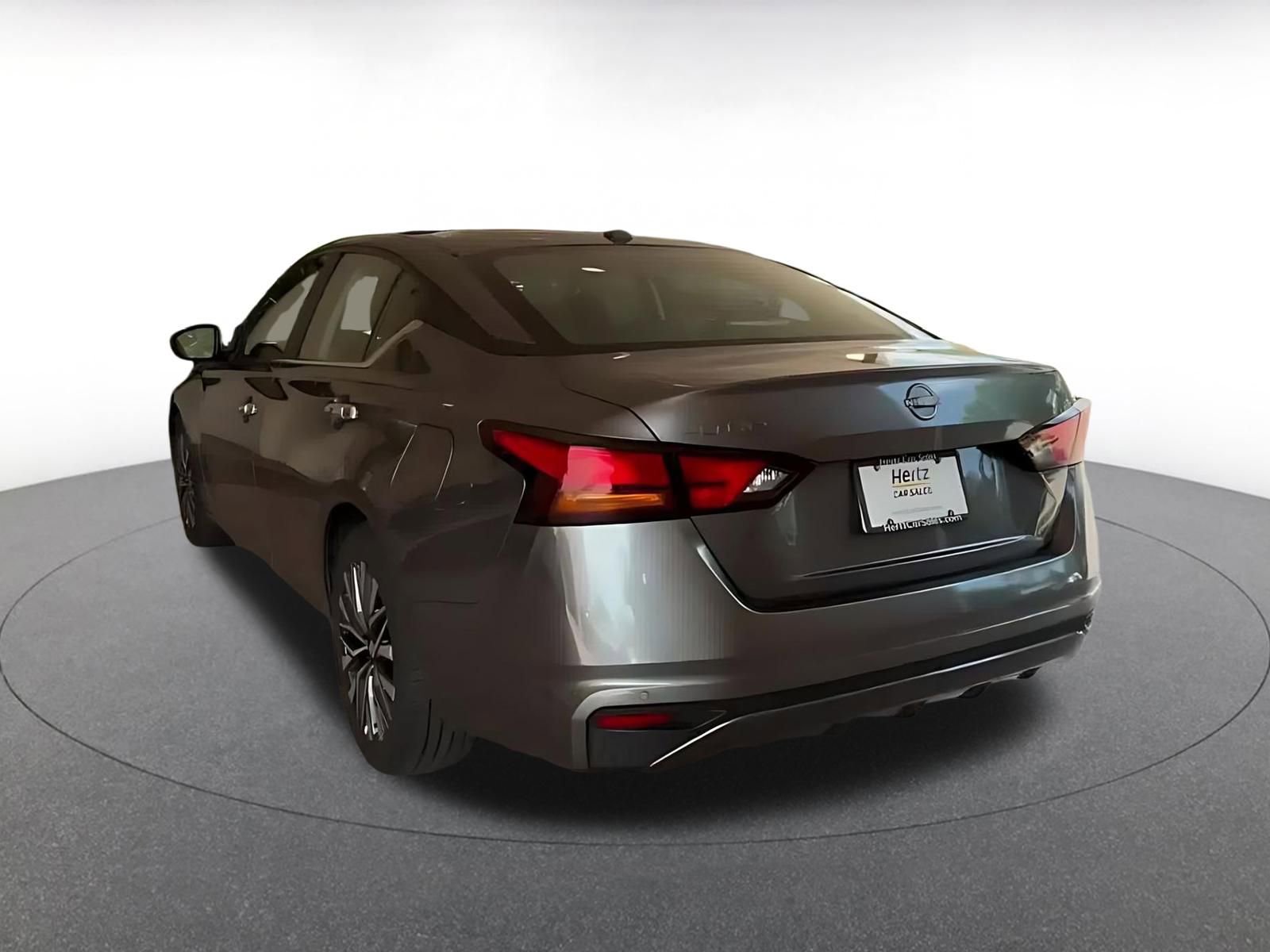 Thumbnail: 2025 Nissan Altima - 11
