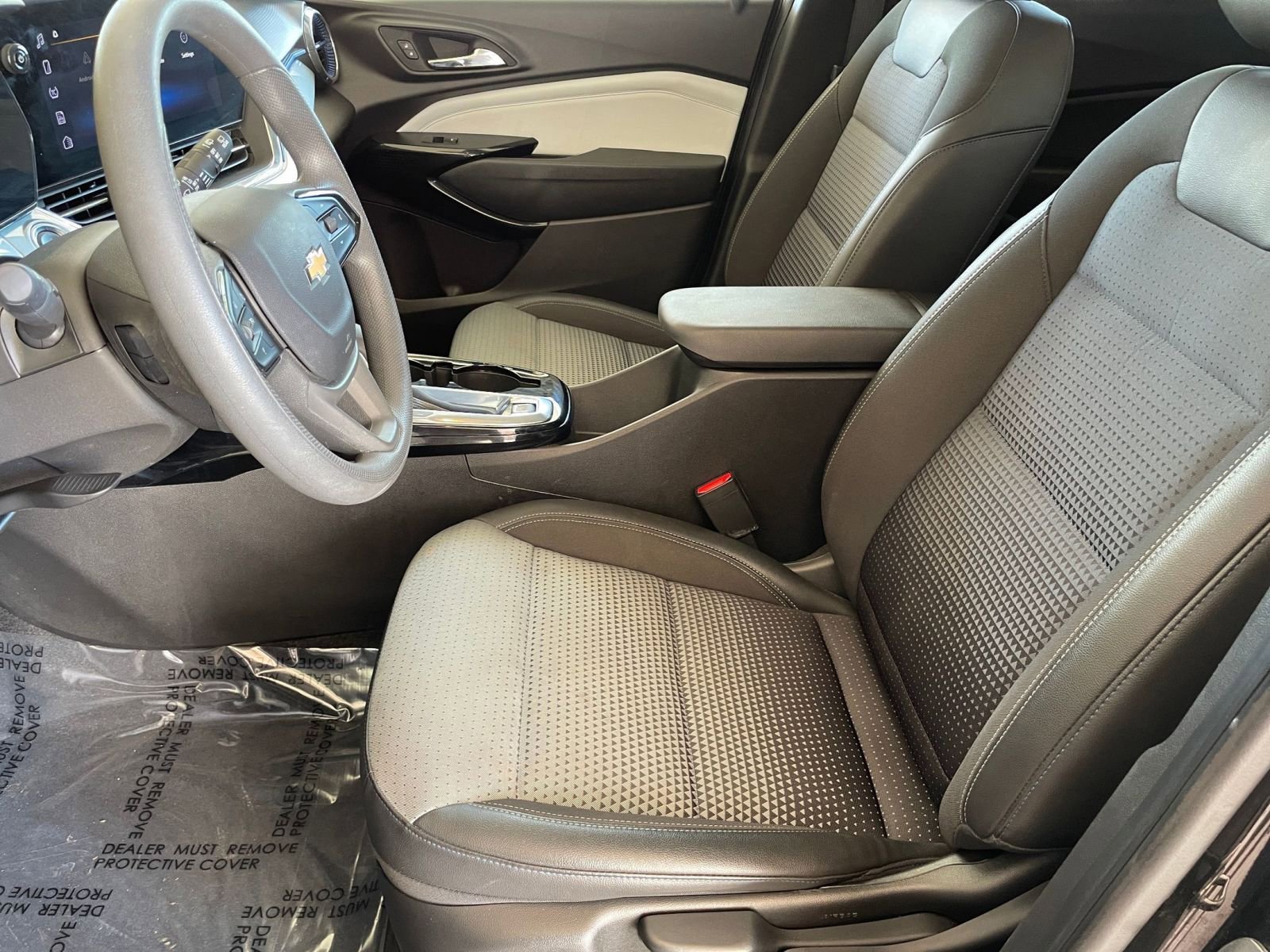 Thumbnail: 2025 Chevrolet Trax - 25