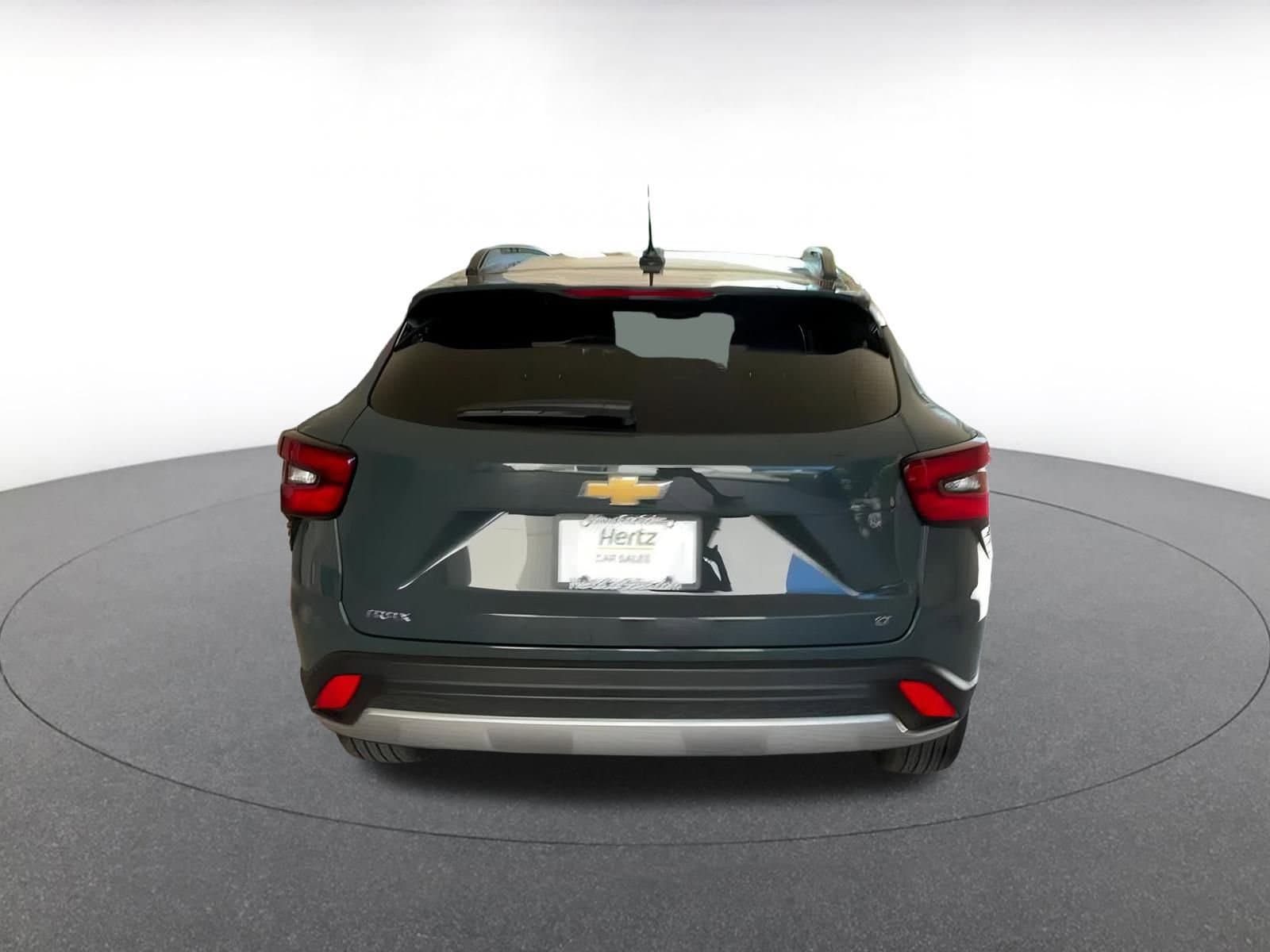 Thumbnail: 2025 Chevrolet Trax - 12