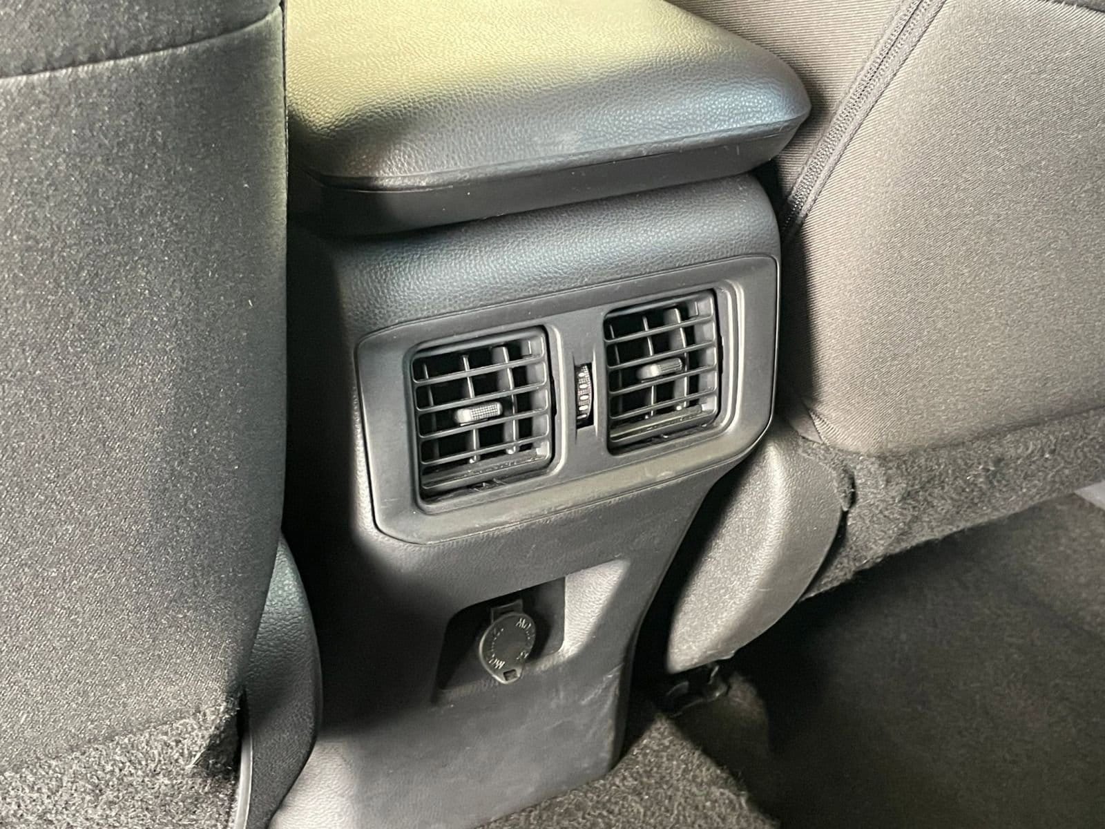 Thumbnail: 2025 Toyota RAV4 - 23