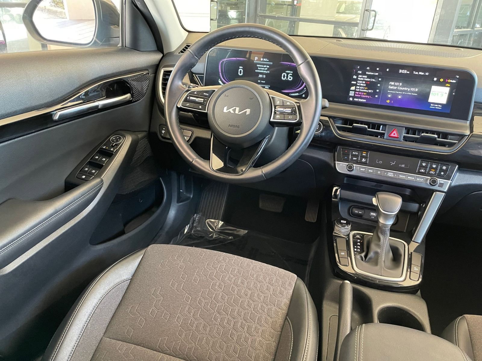 Thumbnail: 2025 Kia Seltos - 35