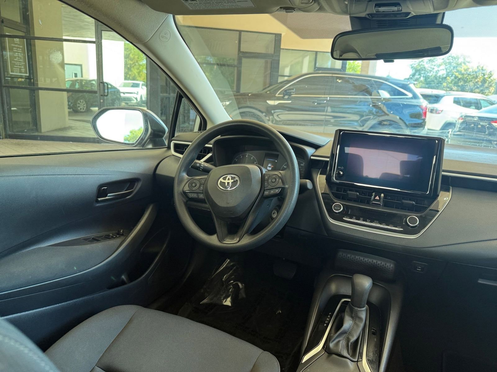 Thumbnail: 2025 Toyota Corolla - 28