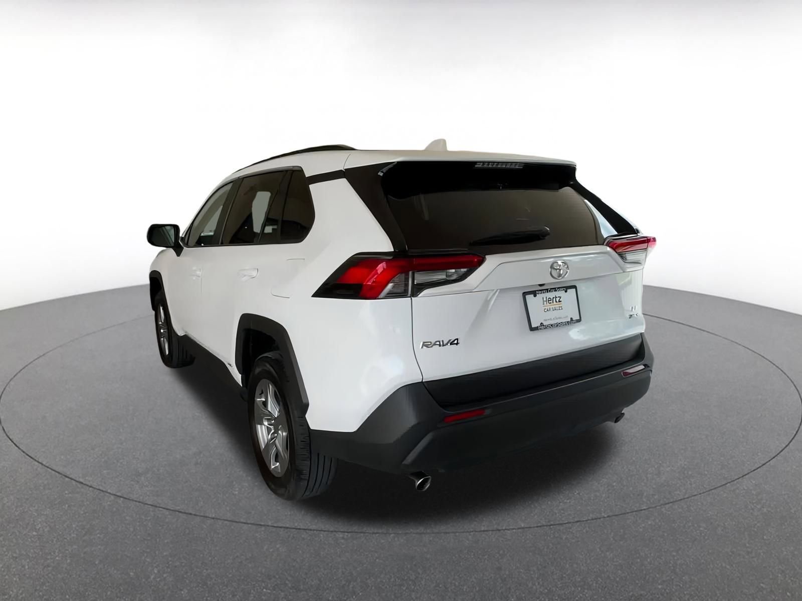 Thumbnail: 2025 Toyota RAV4 - 11