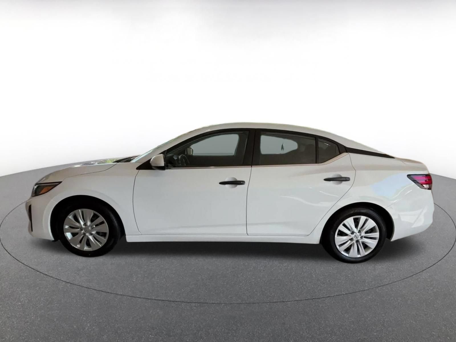 Thumbnail: 2025 Nissan Sentra - 8