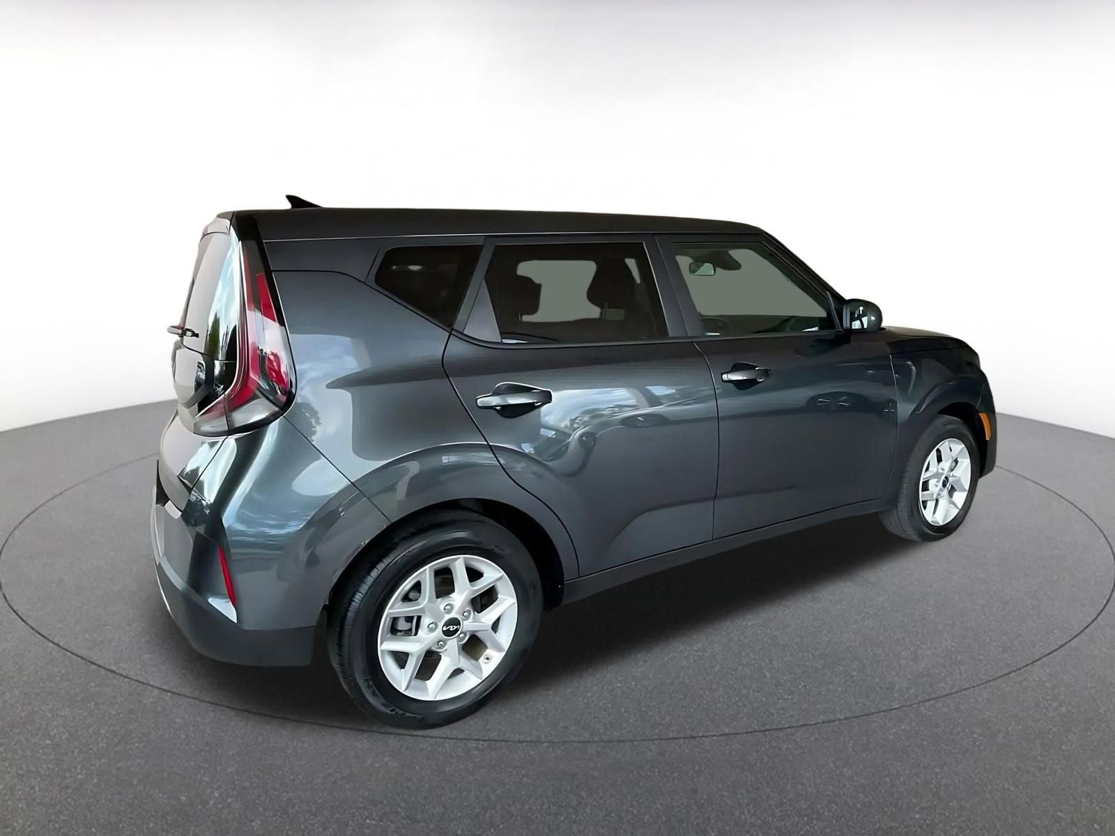 Thumbnail: 2025 Kia Soul - 14