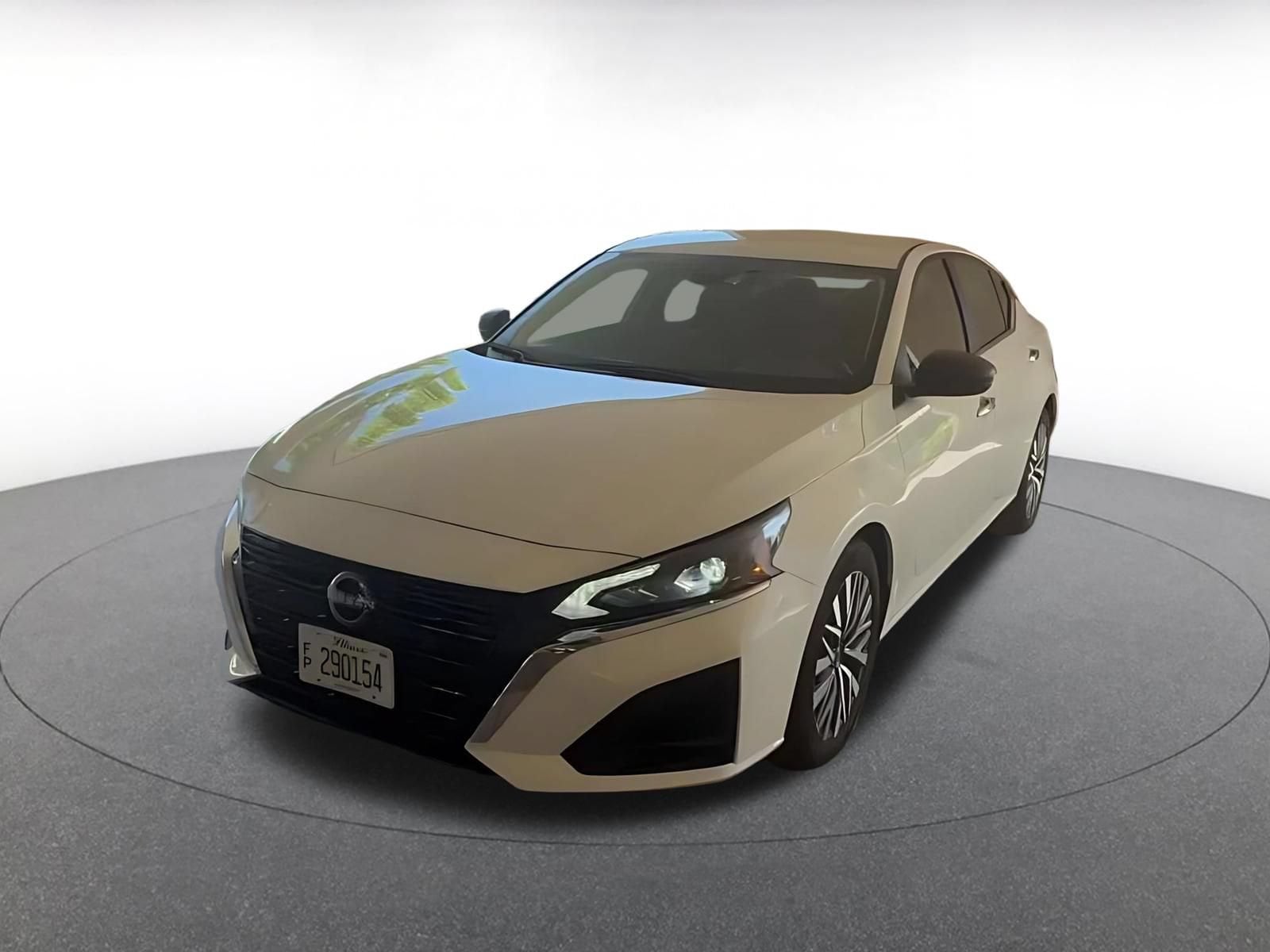 Thumbnail: 2025 Nissan Altima - 4