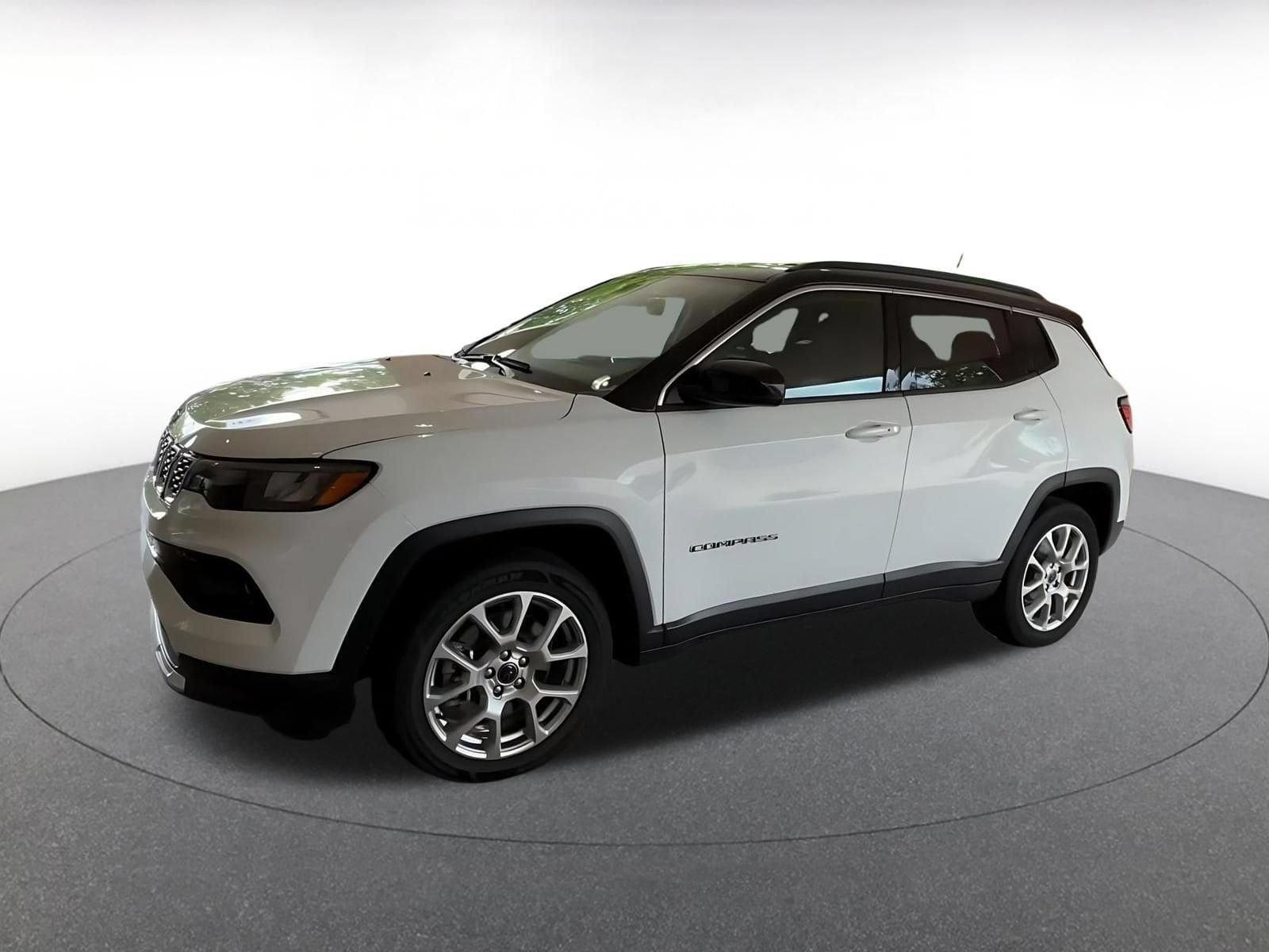 Thumbnail: 2025 Jeep Compass - 7
