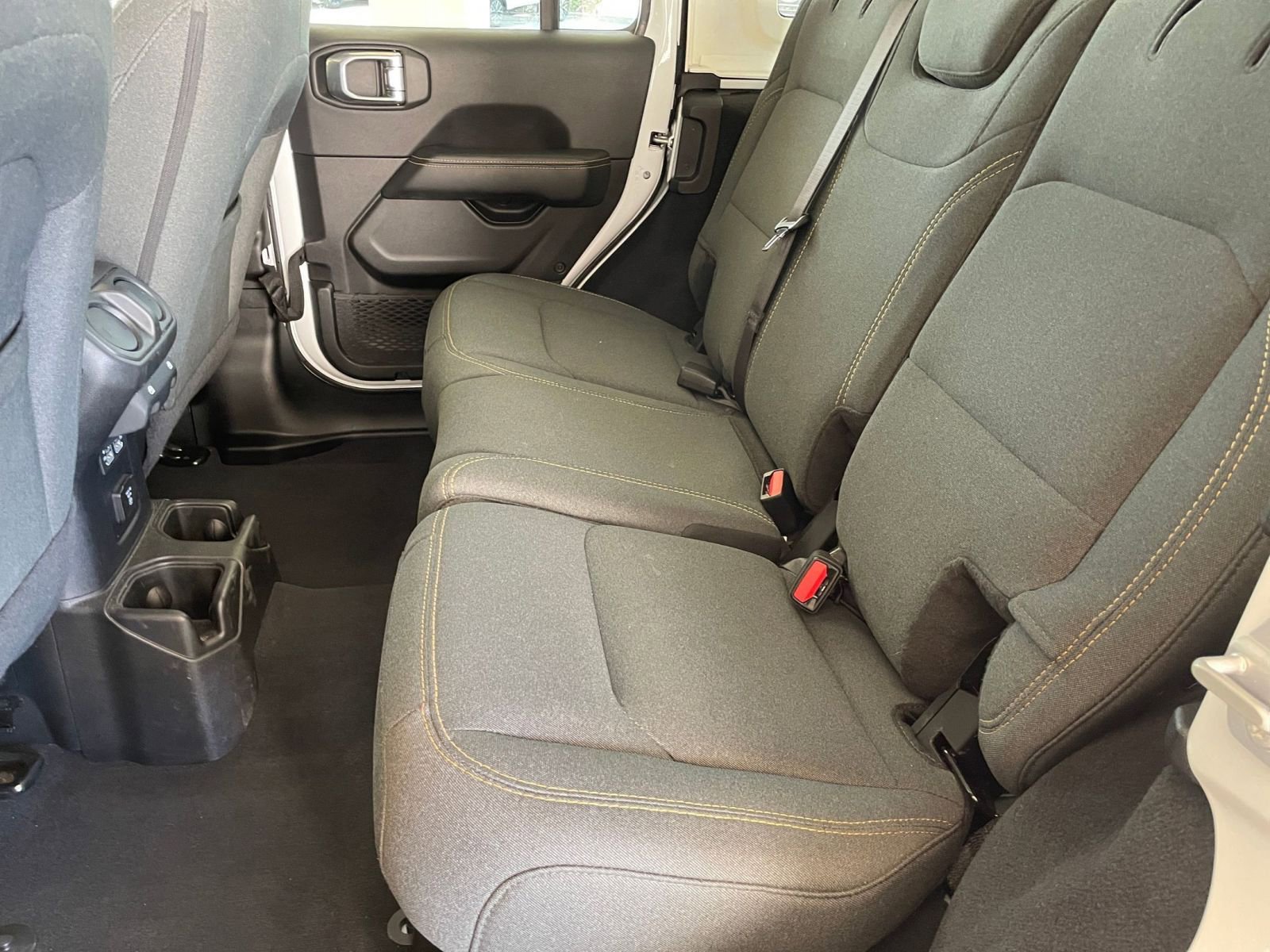 Thumbnail: 2025 Jeep Wrangler - 24